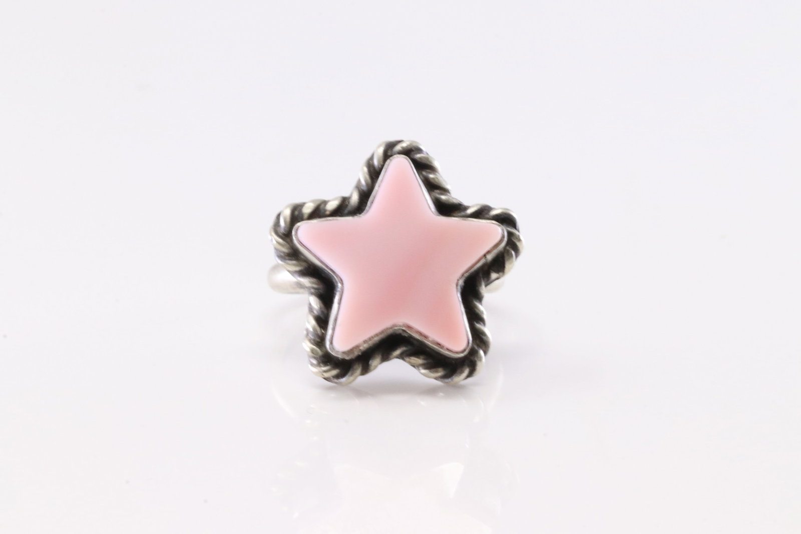 Native America Navajo Sterling Silver Pink Conch Shell Star Ring By Dixon. (1 of 4)