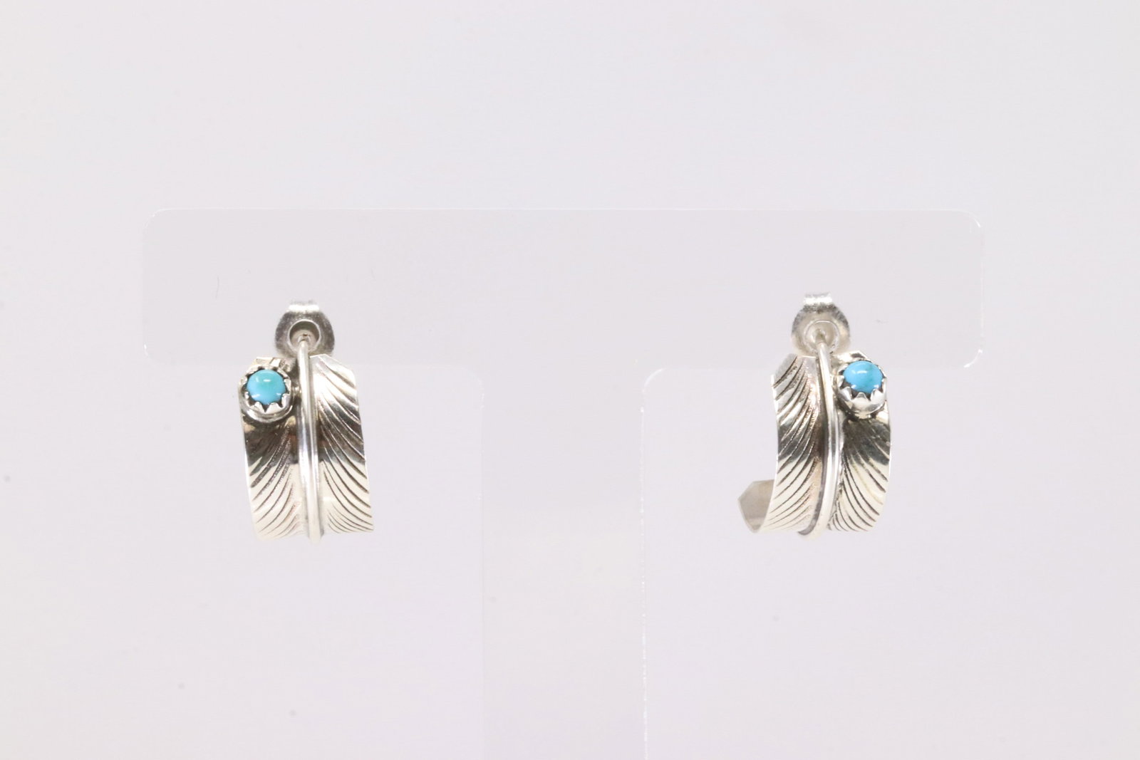 Native America Navajo Sterling Silver Turquoise Feather Post Earring's By Aaron Davis.: This is a Native America Navajo Sterling Silver Turquoise Feather Post Earring's By Aaron Davis. Stamp D.