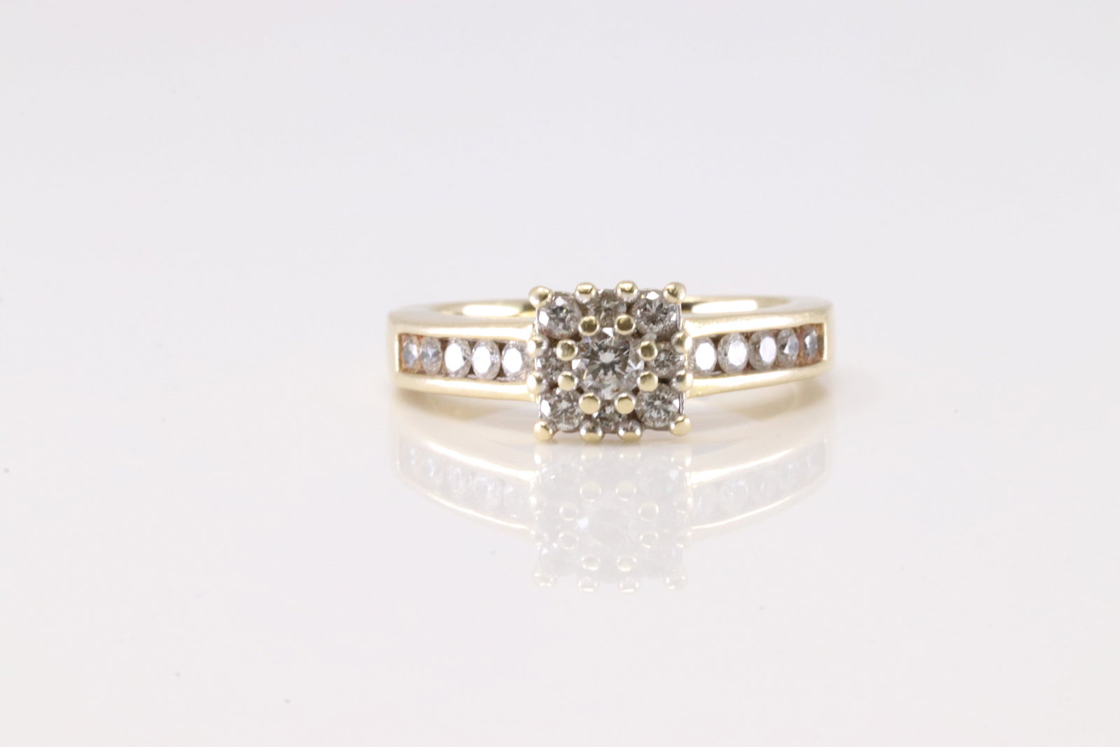 Diamond Ring 14Kt.: Ladies 14Kt Yellow Gold Diamond Ring. This Gorgeous Ring has 19 Round Sparkling Diamonds. Diamond Approx Weight: 0.75ctw. Ring Size: 7.00. Total Weight: 6.00 Grams.