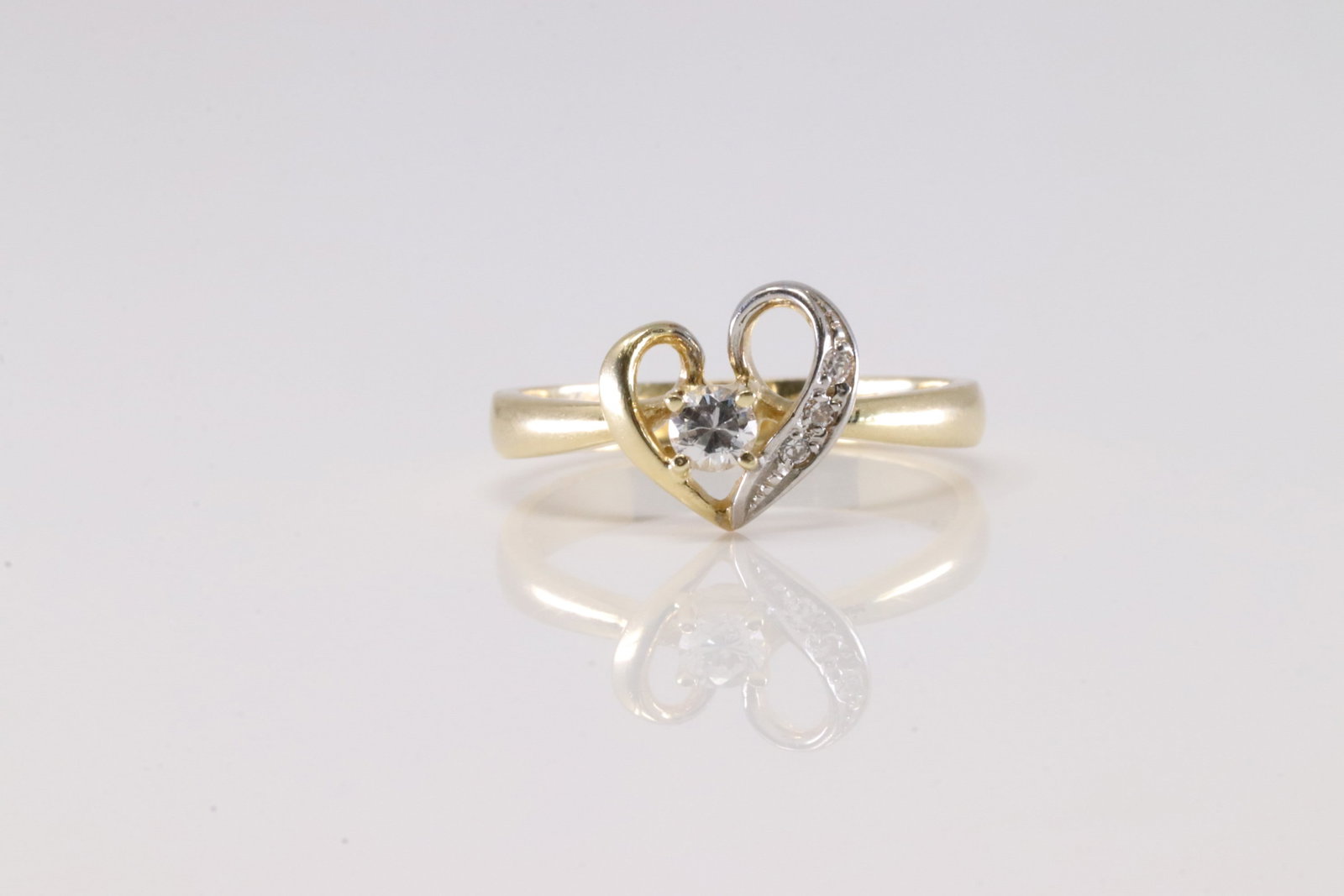 Ladies Ring 14Kt. (1 of 4)