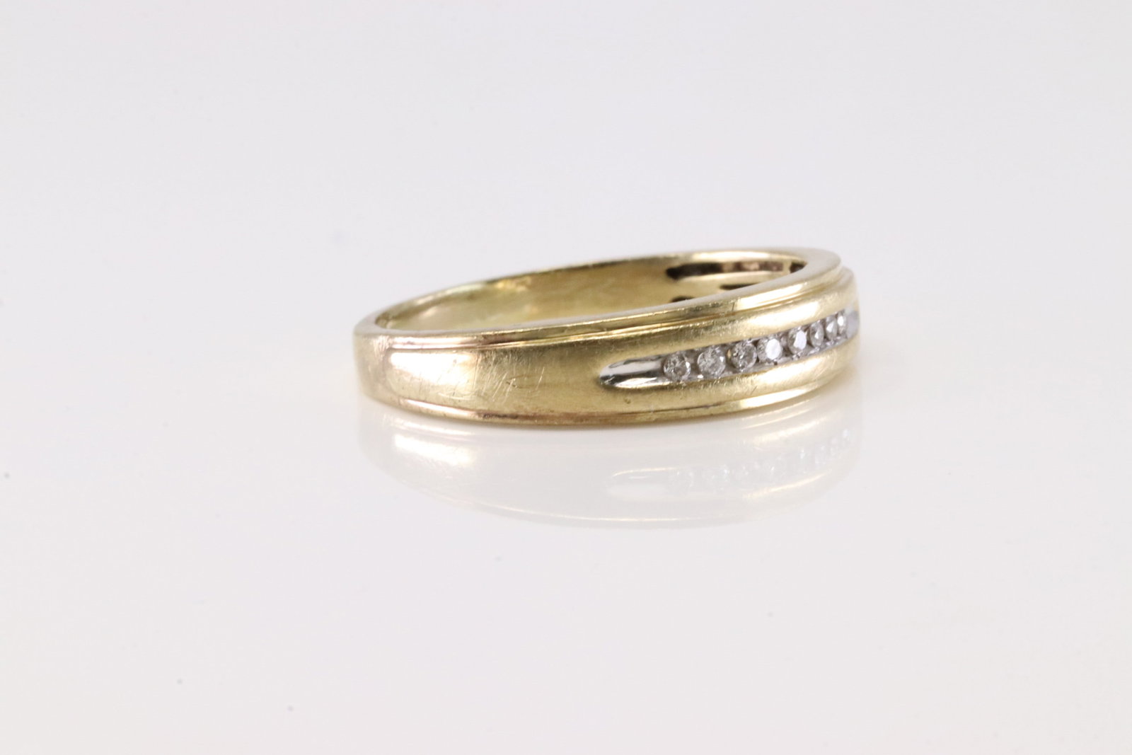 Diamond Ring 10Kt. - 2