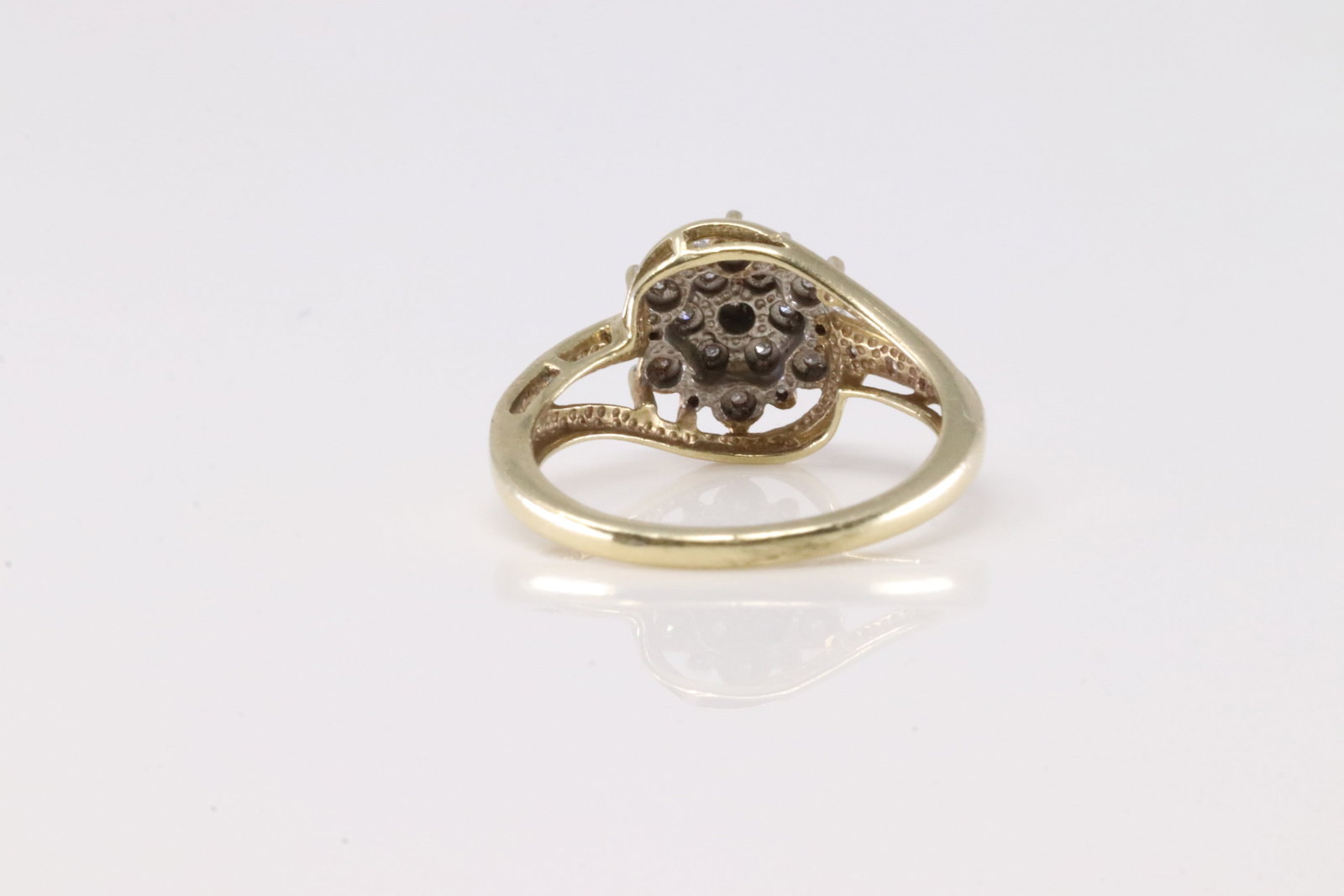 Diamond Ring 10Kt. - 4