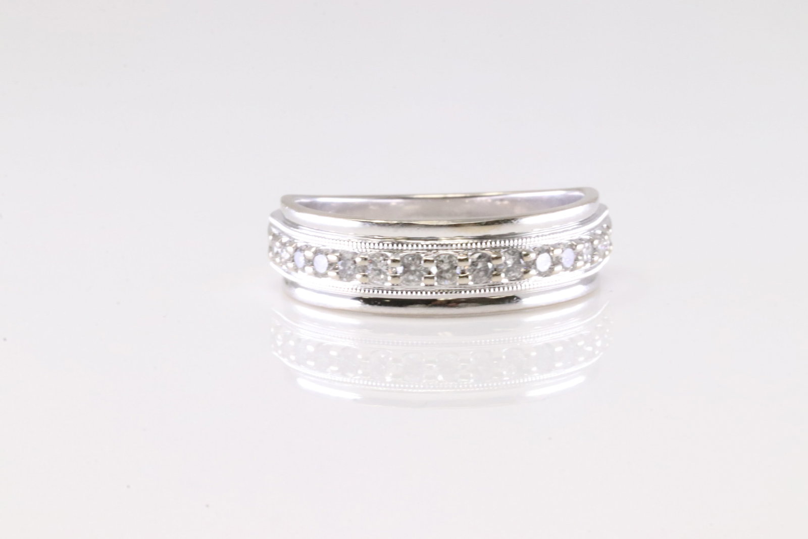 Diamond Wedding Ring 10Kt. (1 of 4)