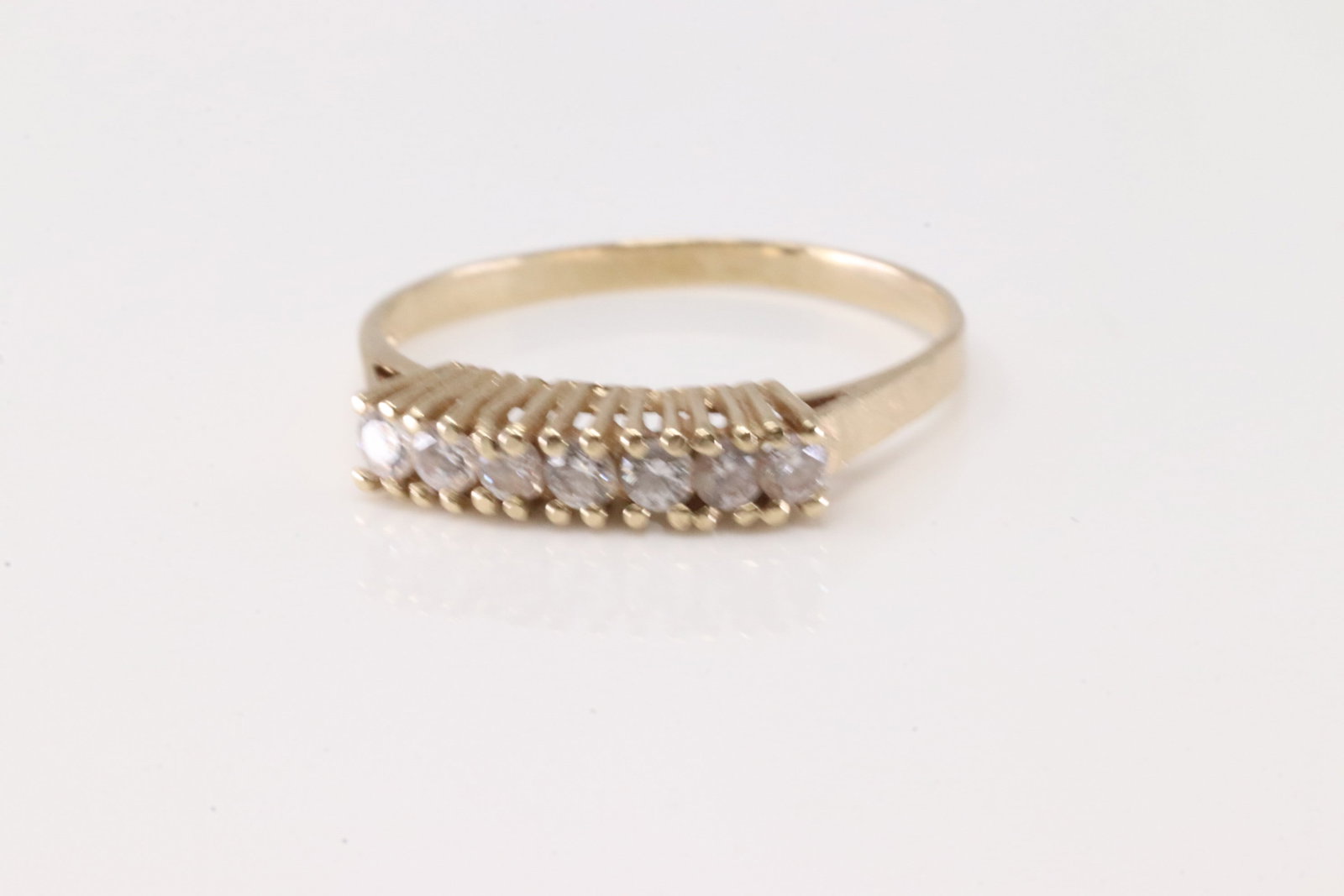 Diamond Ring 10Kt. - 2