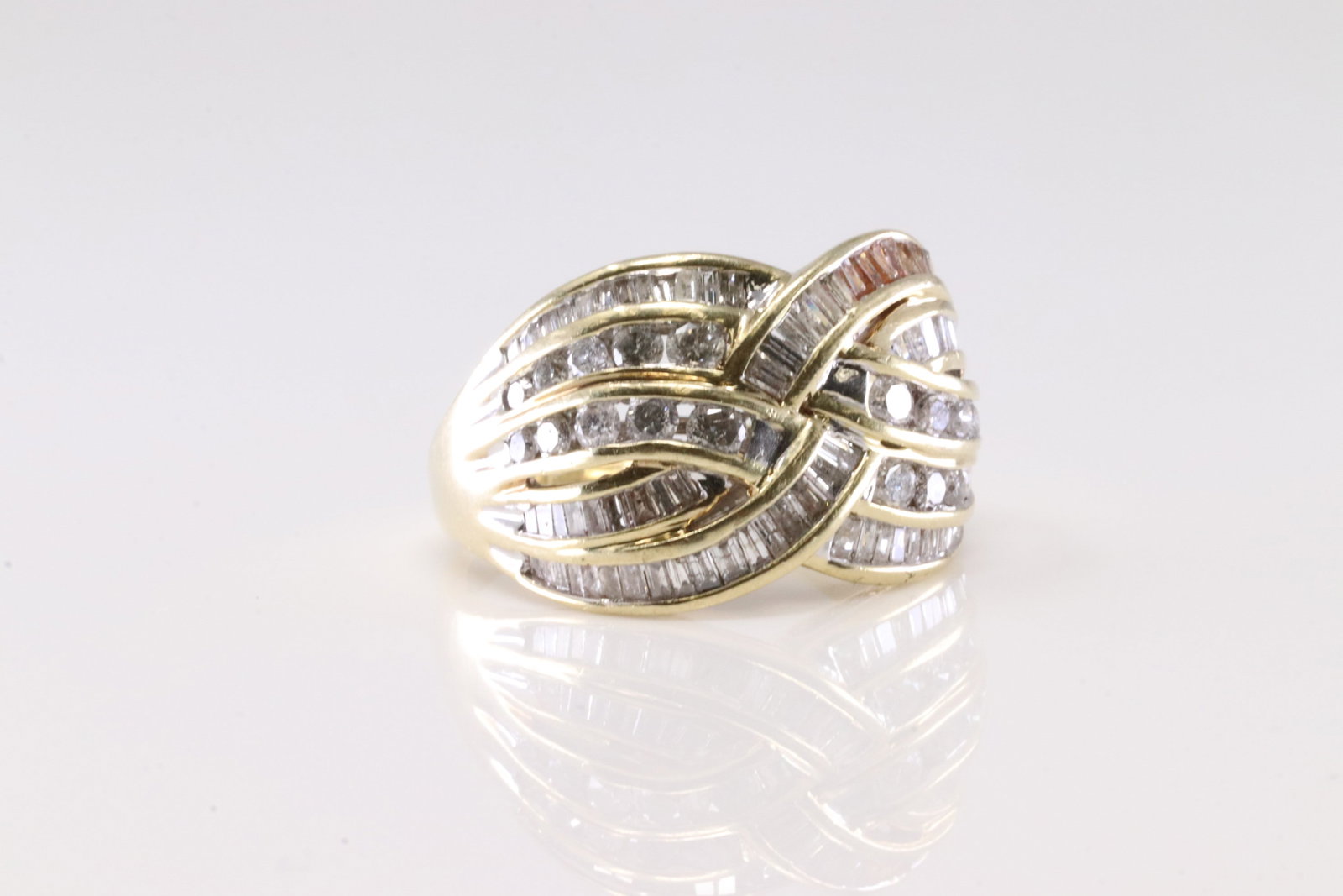 Diamond Ring 10Kt. - 2