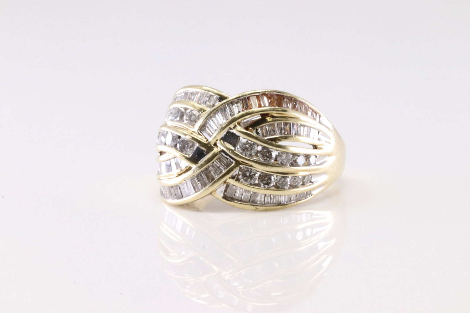 Diamond Ring 10Kt. - 3