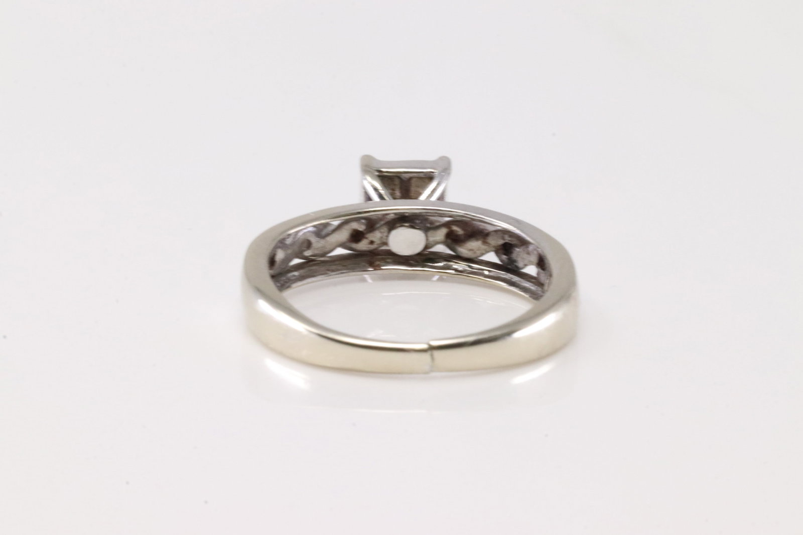 Diamond Ring 14Kt. - 4