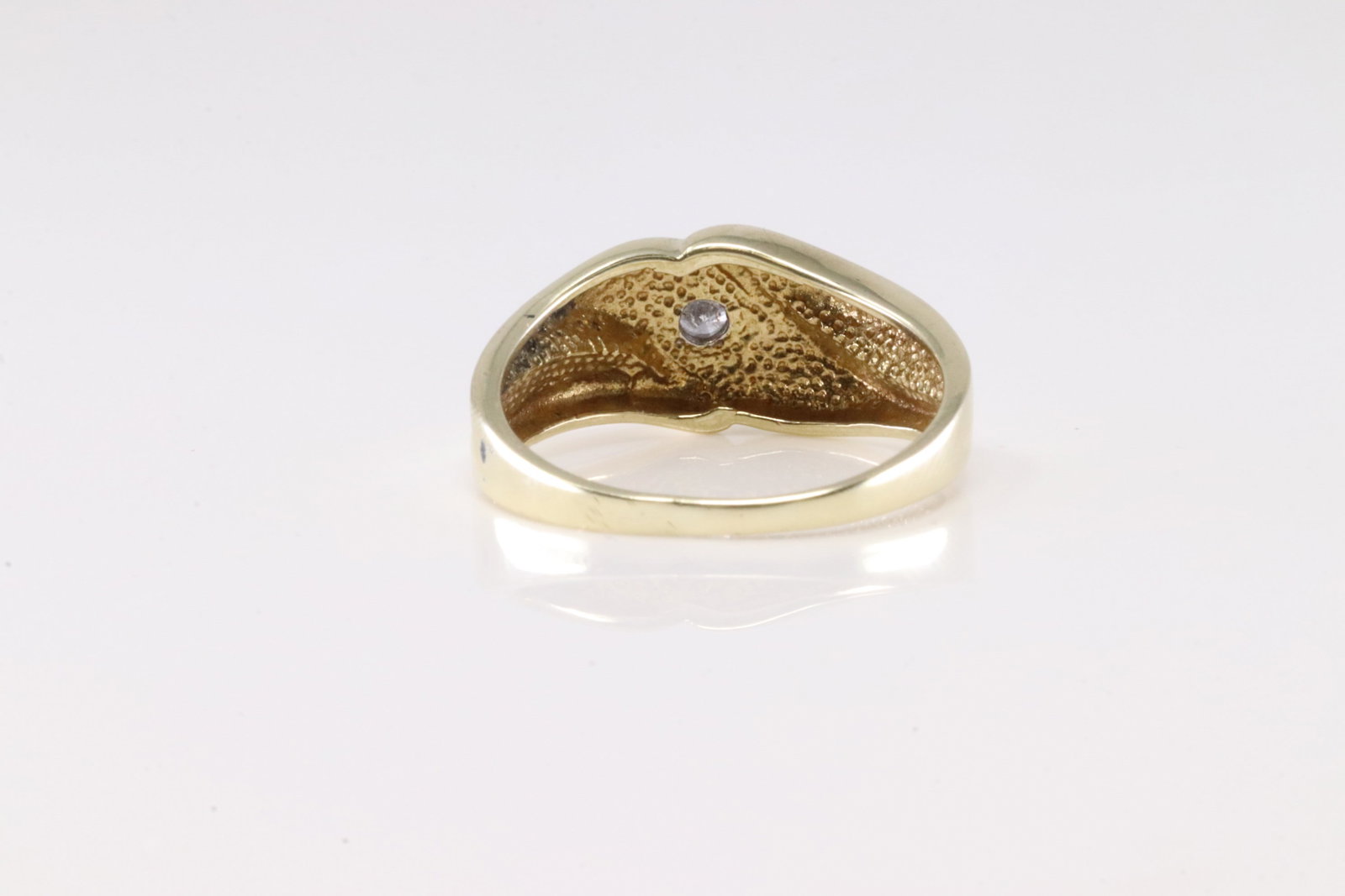 Diamond Ring 10Kt. - 4