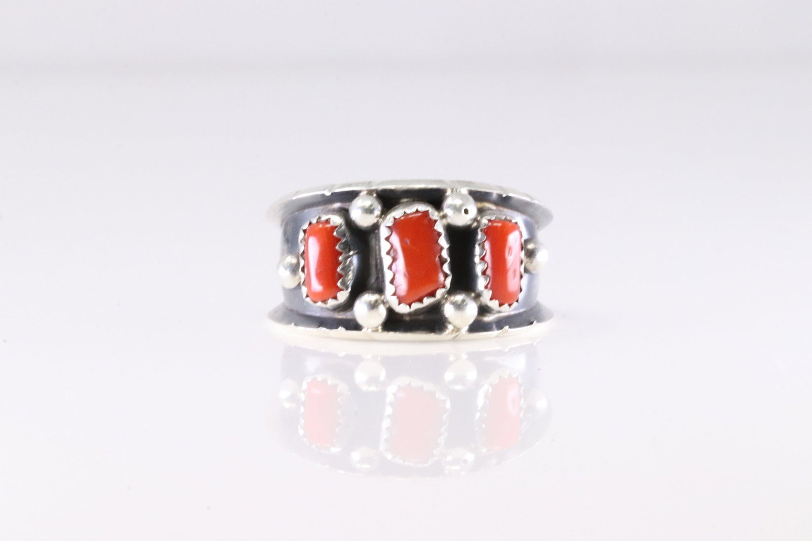 Native America Navajo Sterling Silver Coral Ring By RC. (1 of 4)