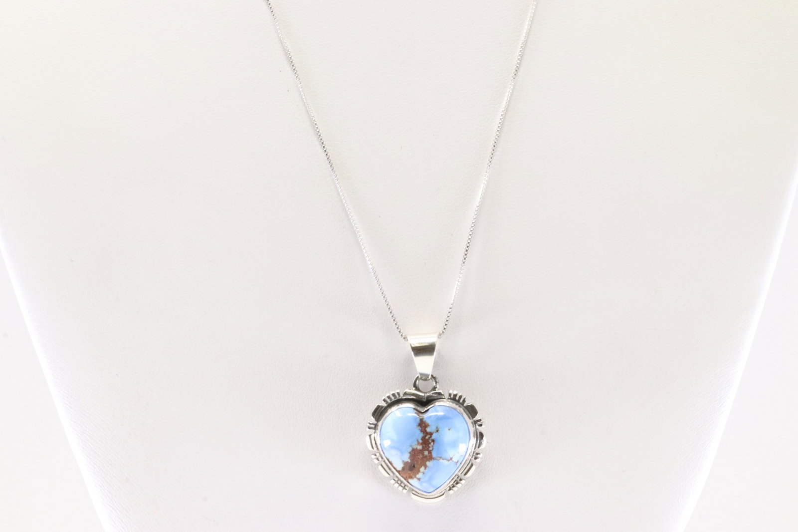 Native America Navajo Sterling Silver Golden Hill Turquoise Heart Pendant By L.M.Y. with A 925: This is a Native America Navajo Sterling Silver Golden Hill Turquoise Heart Pendant By L.M.Y. with A 925 Necklace. Necklace length: 18.00"
