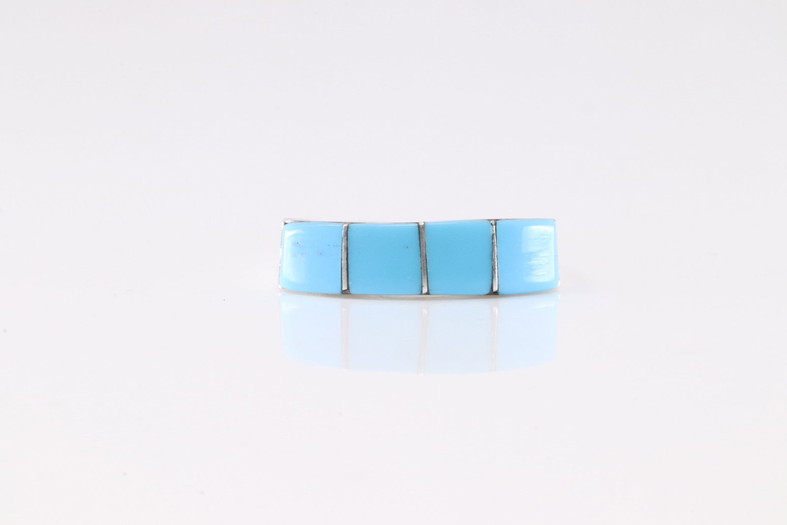 Native America Zuni Sterling Silver Turquoise Ring By G.K.: This is a Native America Zuni Sterling Silver Turquoise Ring By G.K. Stamp GK. Ring Size: 8.50.