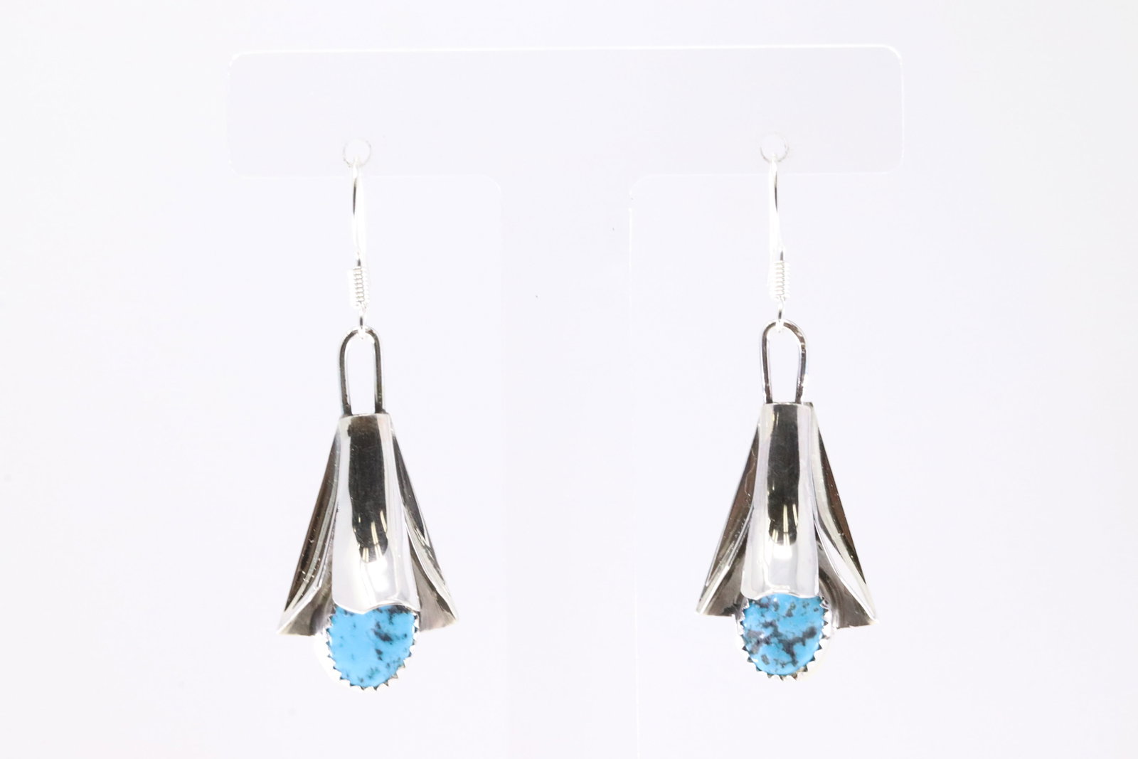 Native America Navajo Sterling Silver Turquoise Dangling Earring's By Louise Yazzie.: This is a Native America Navajo Sterling Silver Turquoise Dangling Earring's By Louise Yazzie. Stamp By C Company.