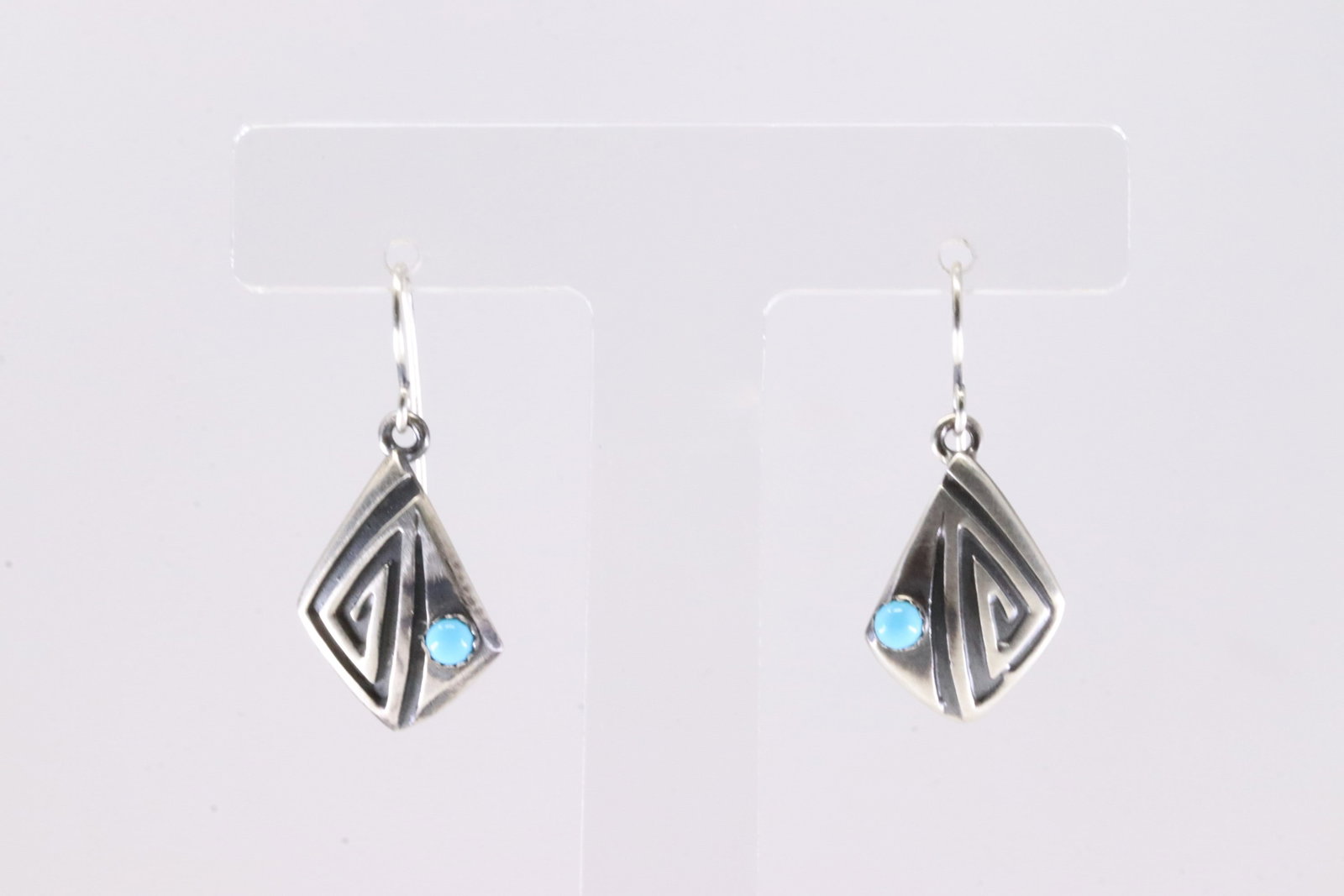 Native America Navajo Sterling Silver Turquoise Dangling Earring's By E.R.: This is a Native America Navajo Sterling Silver Turquoise Dangling Earring's By E.R. Stamp ER.