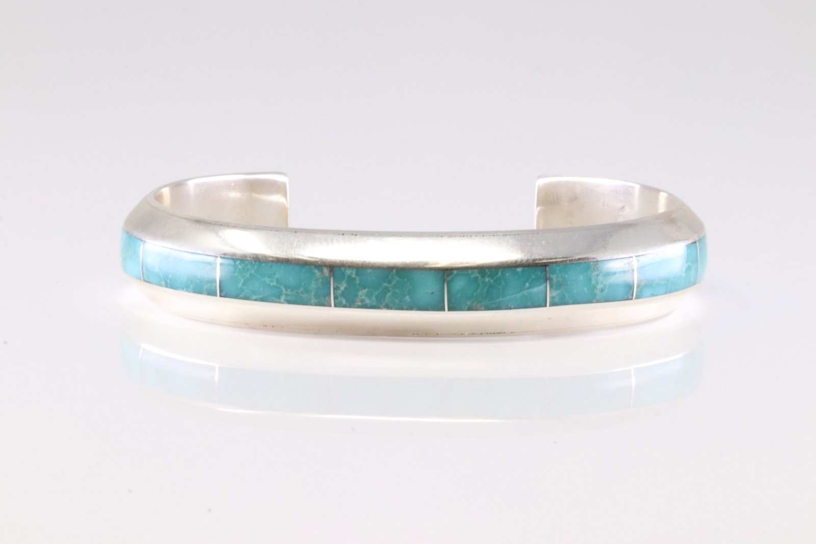 Native America Navajo Sterling Silver Turquoise Inlay Bracelet Cuff. (1 of 4)