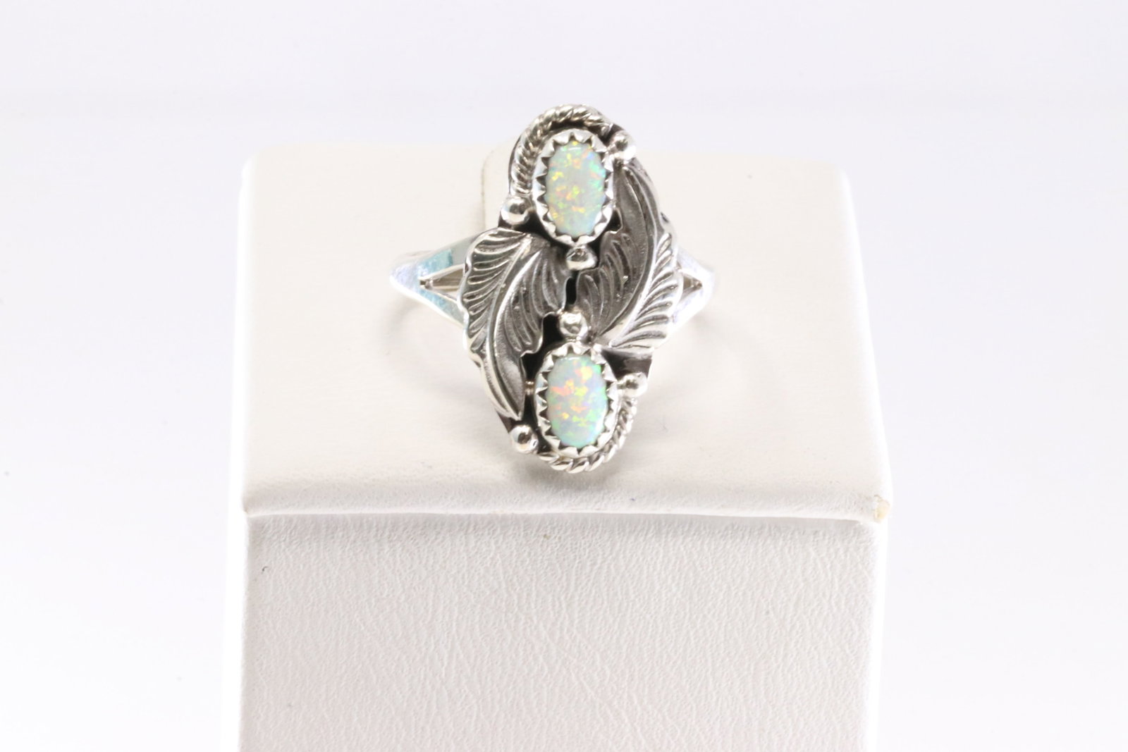 America Sterling Silver Opal Feather Ring. (1 of 4)