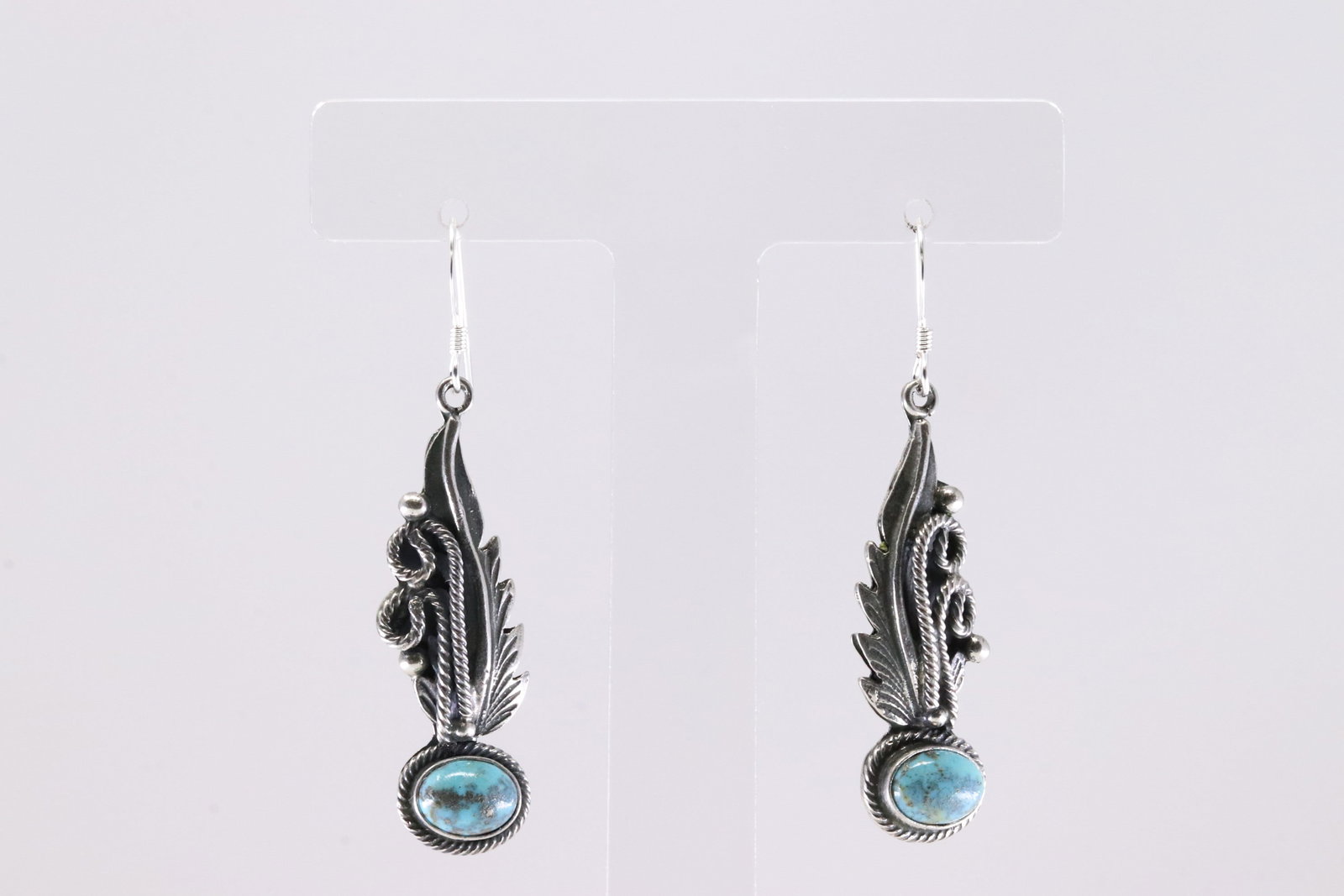 Native America Navajo Sterling Silver Turquoise Leaf Dangling Earring's By Genevieve Francisco.: This is a Native America Navajo Sterling Silver Turquoise Leaf Dangling Earring's By Genevieve Francisco. Stamp From R.B Company.