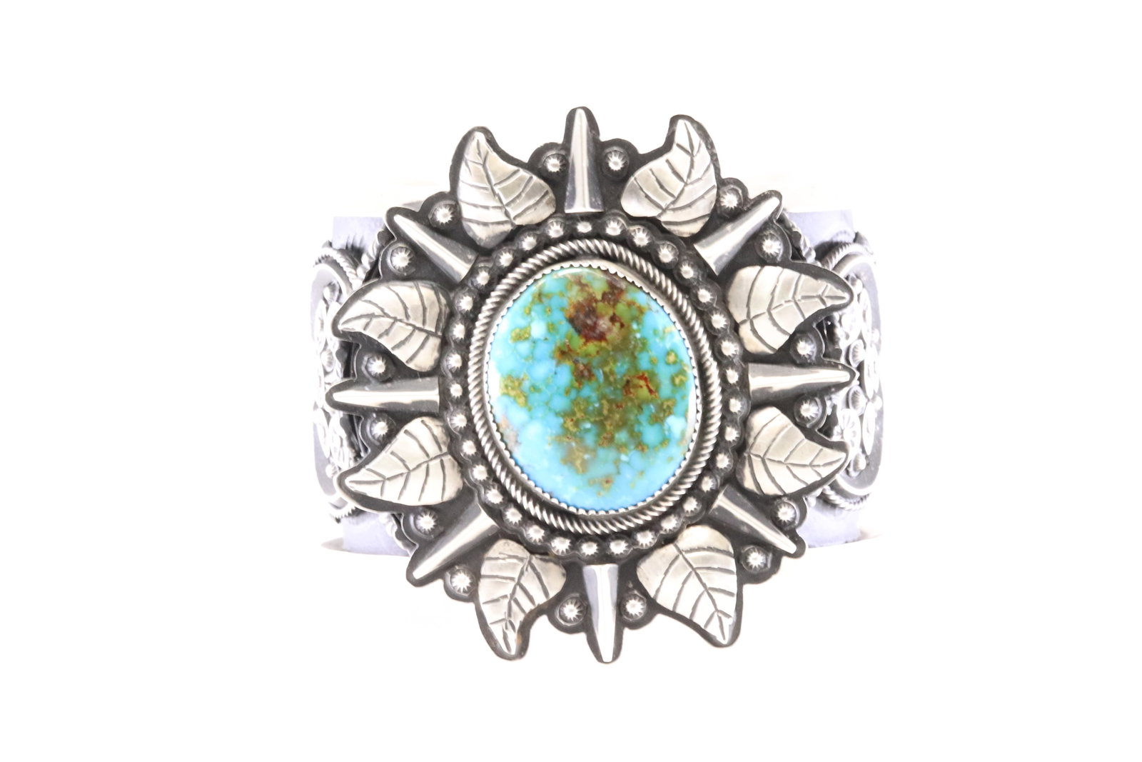 Native America Navajo Sterling Silver Sonora Gold Turquoise Bracelet Cuff By Leander Tahe.: This is a Native America Navajo Sterling Silver Sonora Gold Turquoise Bracelet Cuff By Leander Tahe. Total weight: 199.78 Grams.