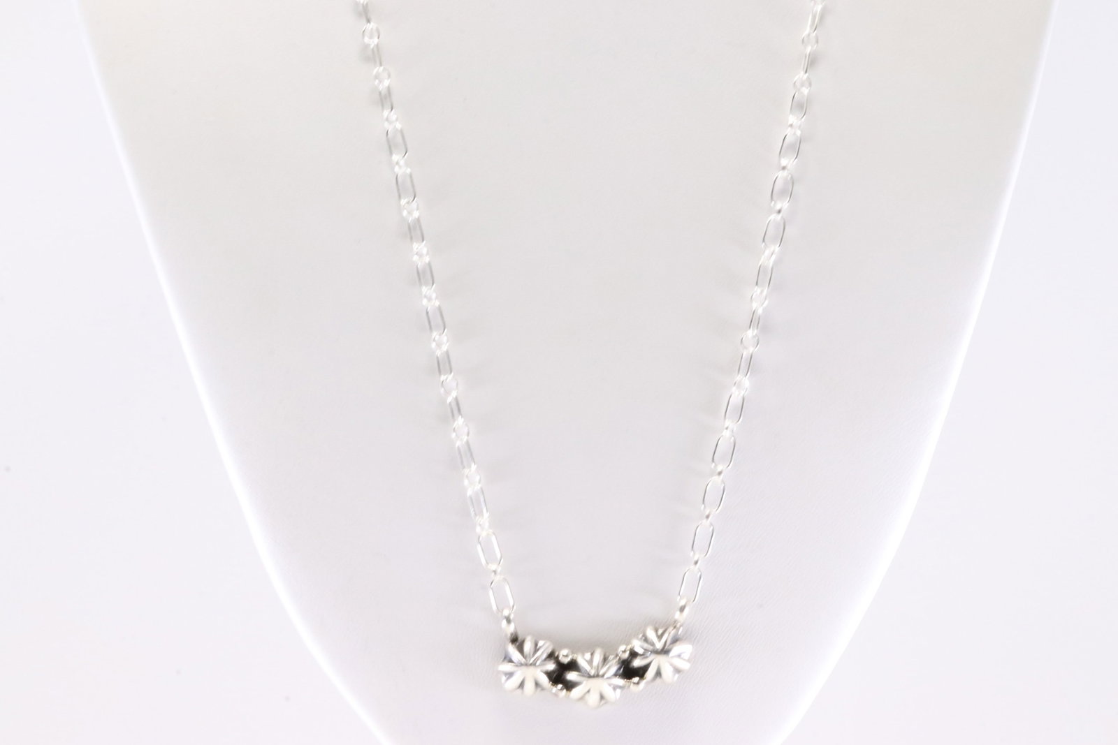 Native America Navajo Sterling Silver Star Stamp Necklace By Arlene Lewis.