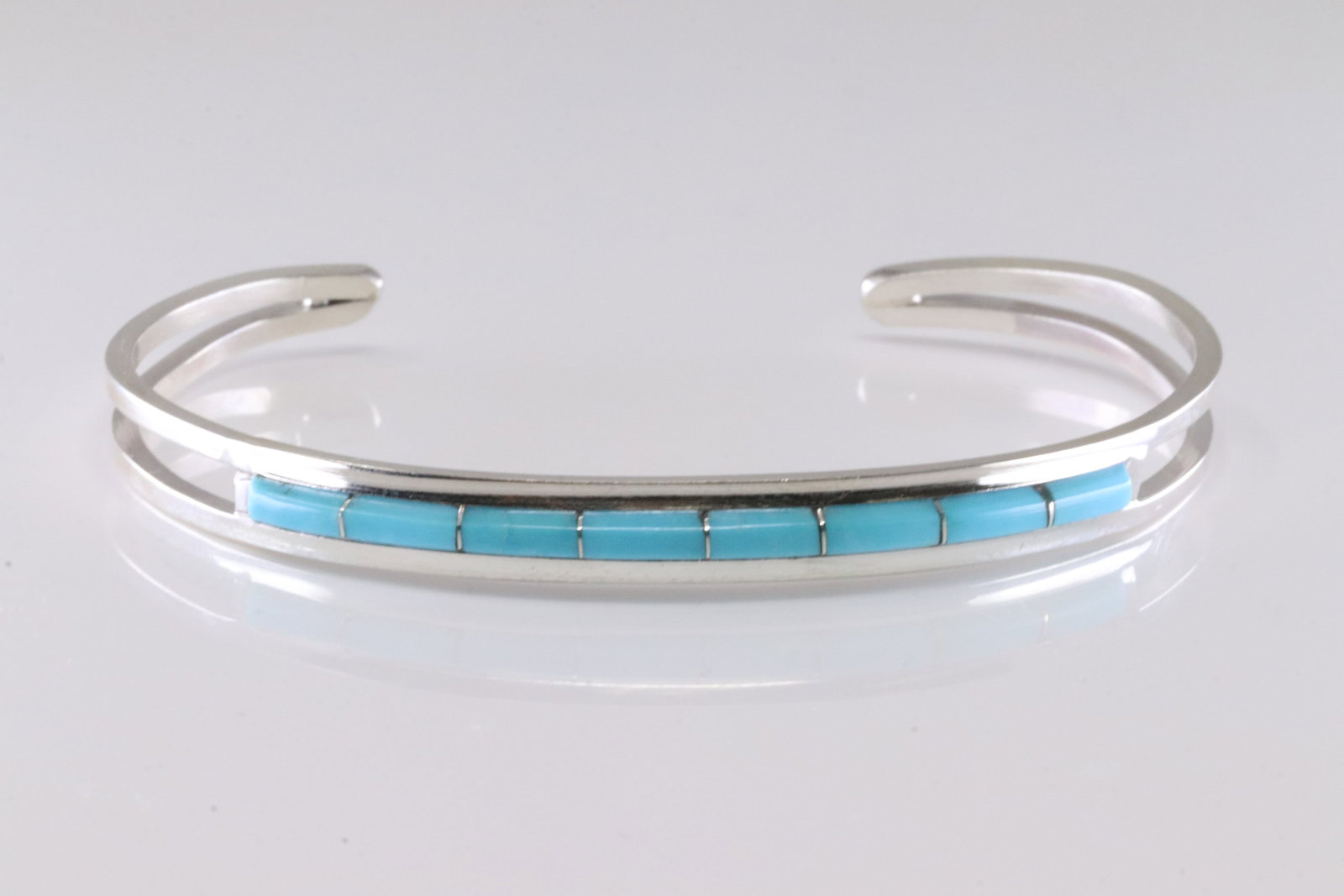 Native America Navajo Sterling Silver Turquoise Inlay Bracelet Cuff By ALW.: This is a Native America Navajo Sterling Silver Turquoise Inlay Bracelet Cuff By ALW. Stamp ALW.