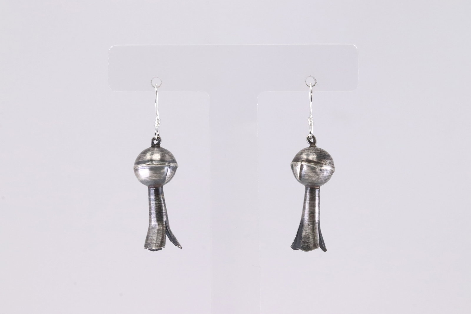 America Sterling Silver Blossom Dangling Earring's.: This is a America Sterling Silver Blossom Dangling Earring's.