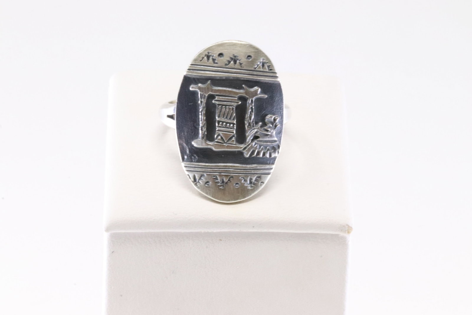 Native America Navajo Sterling Silver Stamped Design Ring By WT.: This is a Native America Navajo Sterling Silver Stamped Design Ring By WT. Stamp WT. Ring Size: 8.00.