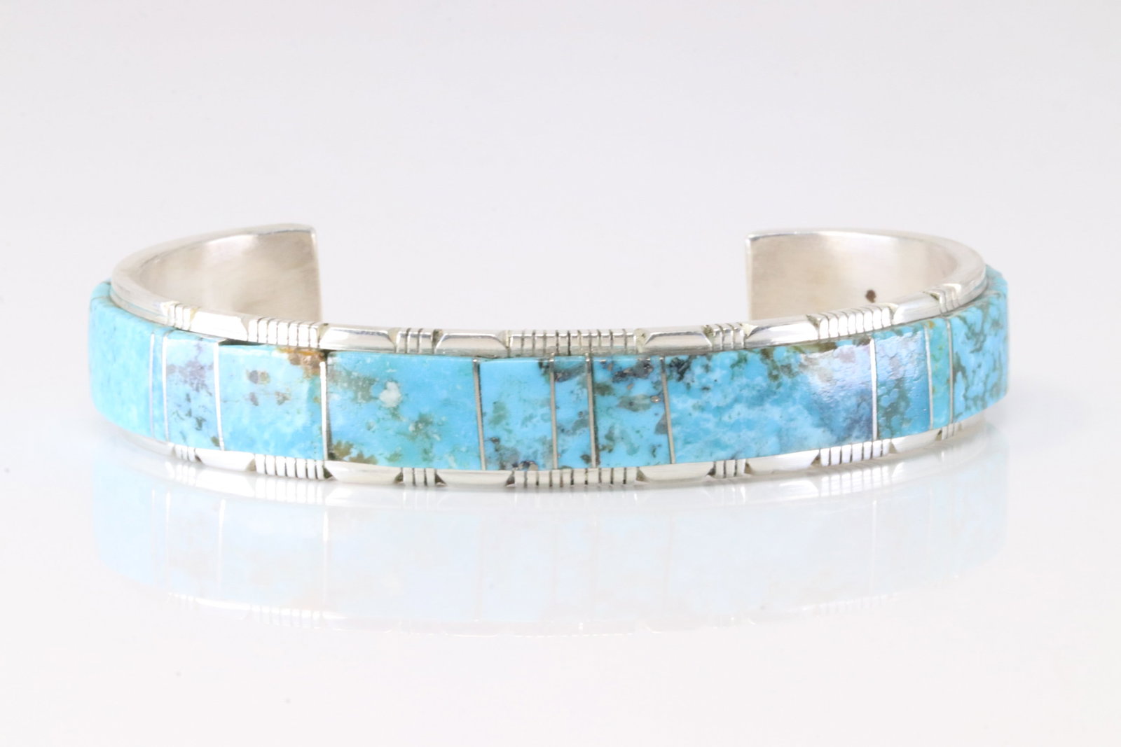 Native America Navajo Sterling Silver Number 8 Turquoise Inlay Bracelet Cuff By Steve Francisco.: This is a Native America Navajo Sterling Silver Number 8 Turquoise Inlay Bracelet Cuff By Steve Francisco. Stamp SF.