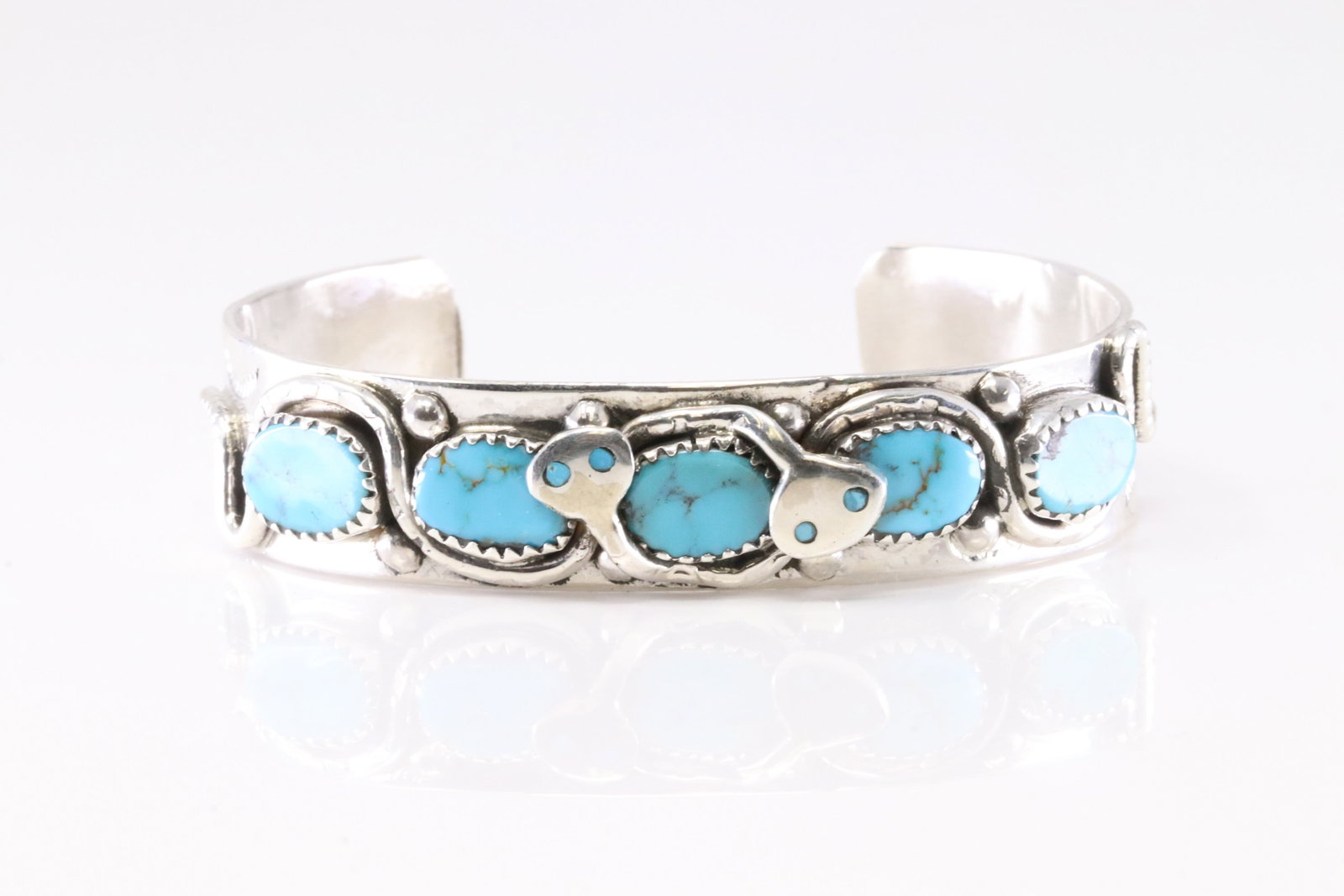 Native America Zuni Sterling Silver Turquoise Bracelet Cuff By Effie C.: This is a Native America Zuni Sterling Silver Turquoise Bracelet Cuff By Effie C.