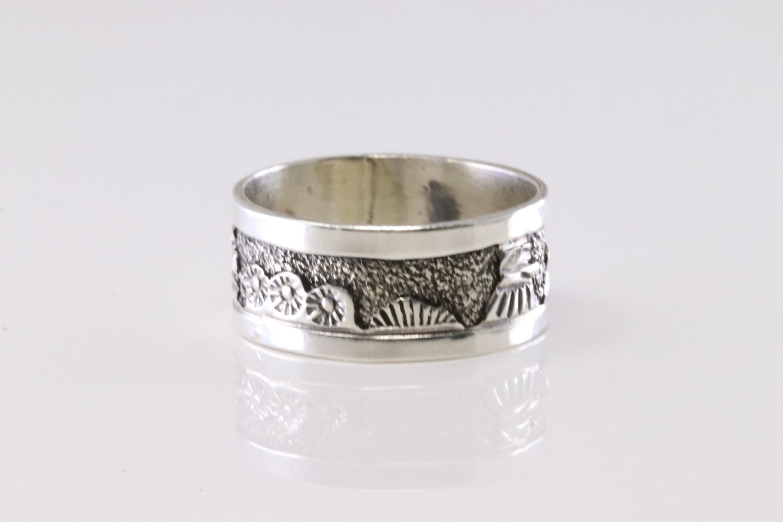 Native America Navajo Sterling Silver History Teller Ring By B. (1 of 3)
