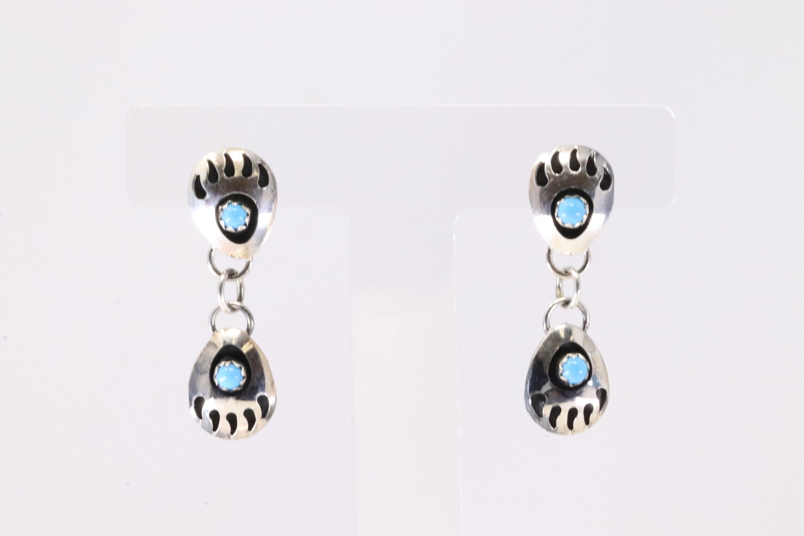 America Sterling Silver Turquoise Bear Paw Post / Dangling Earring's.: This is a America Sterling Silver Turquoise Bear Paw Post / Dangling Earring's.