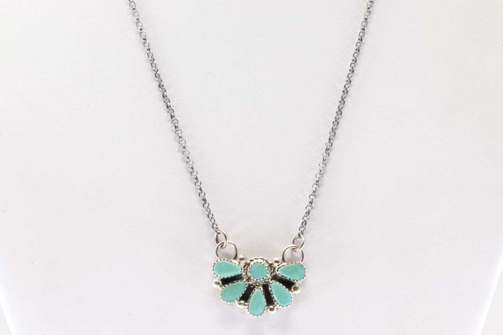 Native America Zuni Sterling Silver Kingman Turquoise Necklace By Alicia Wilson. (1 of 4)
