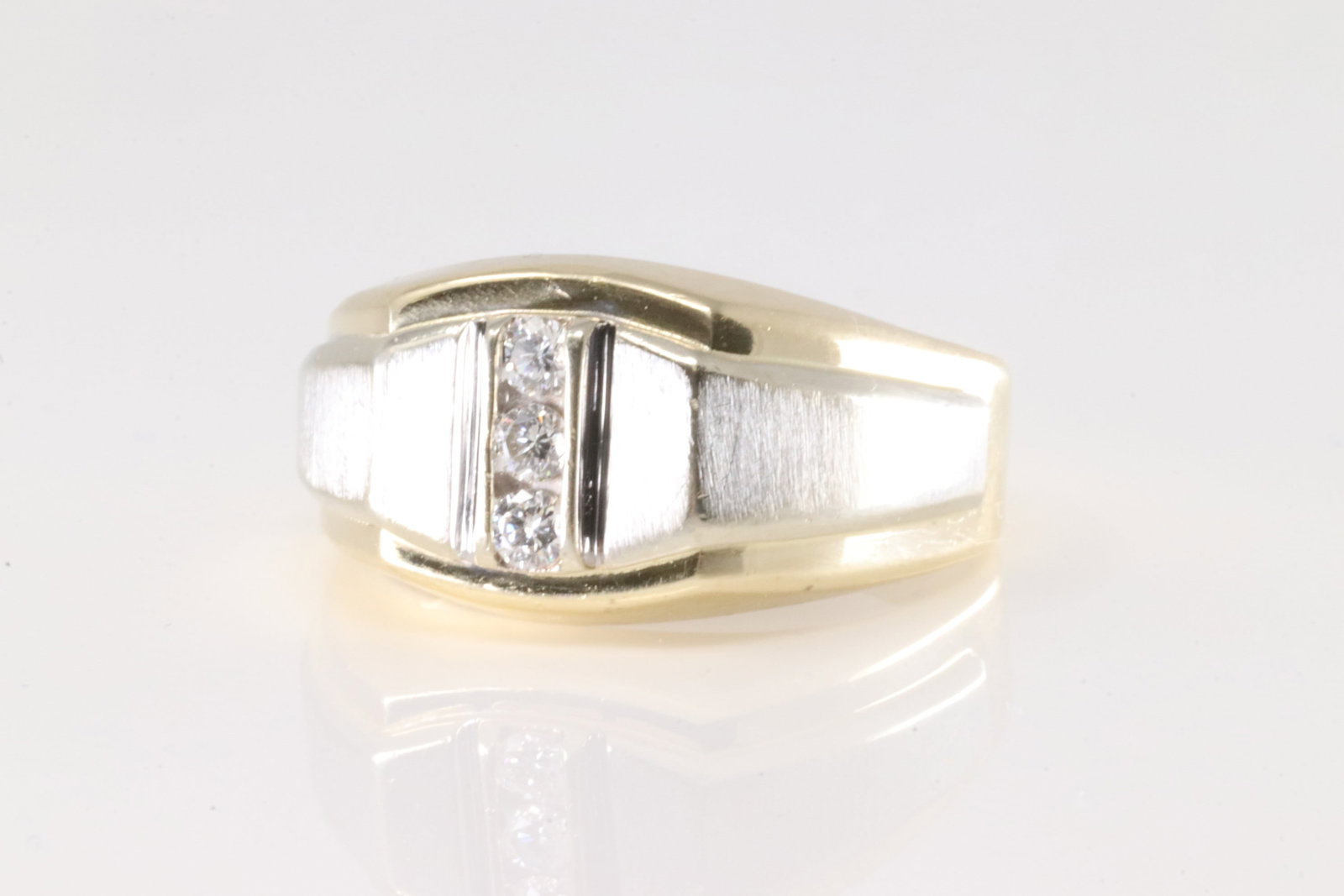 Diamond Ring 14Kt. - 3