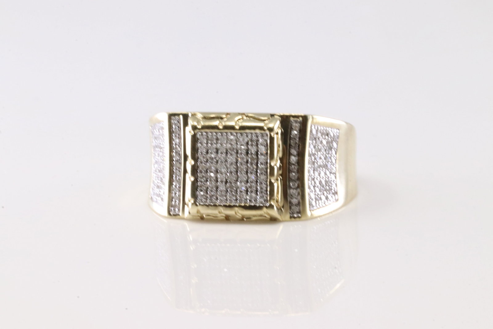 Diamond Ring 10Kt. - 3
