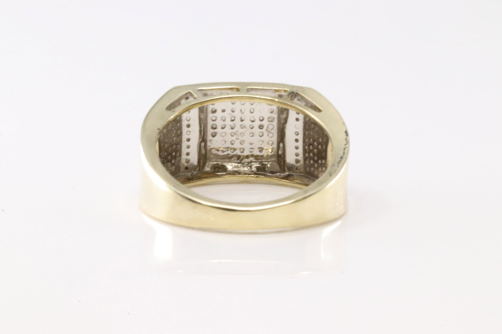 Diamond Ring 10Kt. - 4