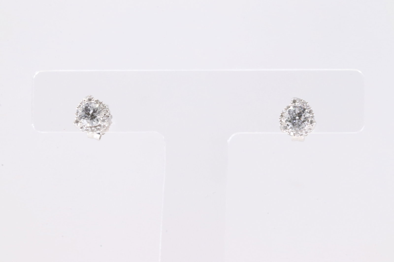 Diamond Stud Earring 14Kt. - 3