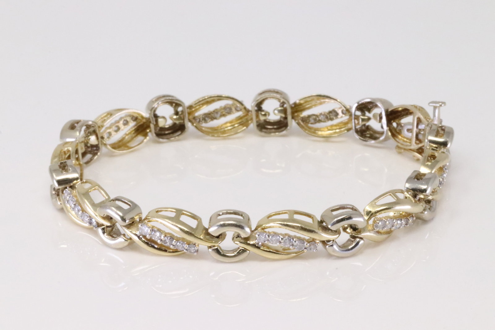 Diamond Bracelet 14Kt. (1 of 5)
