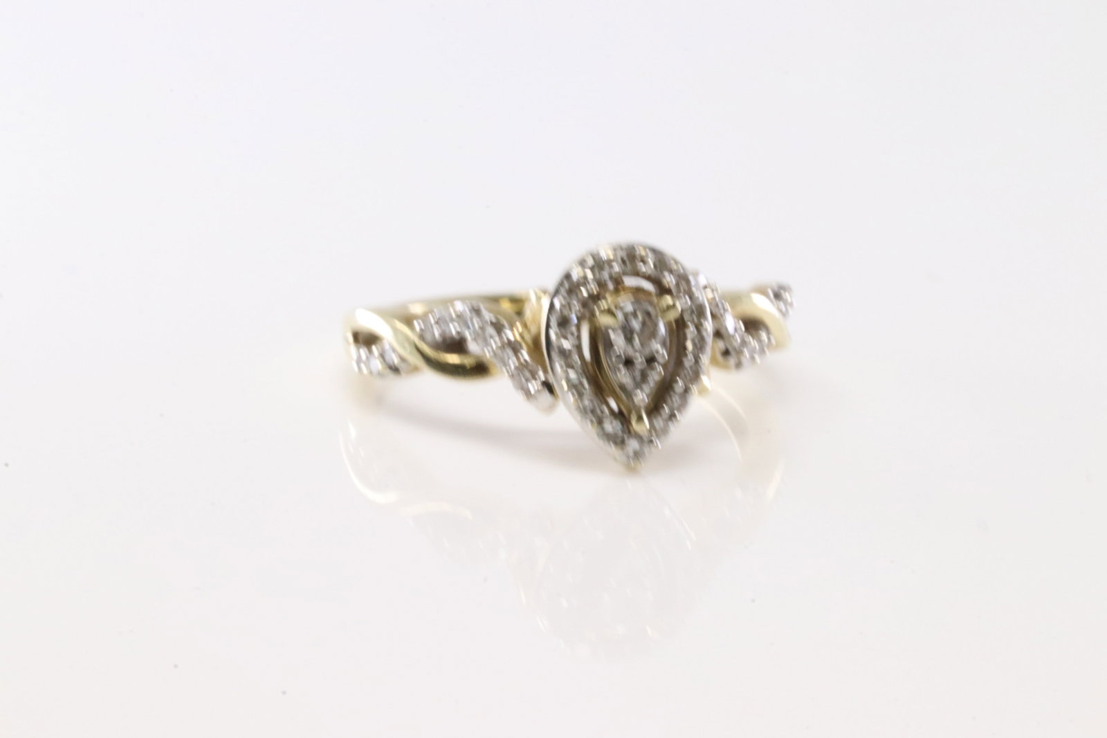 Diamond Ring 10Kt. - 3