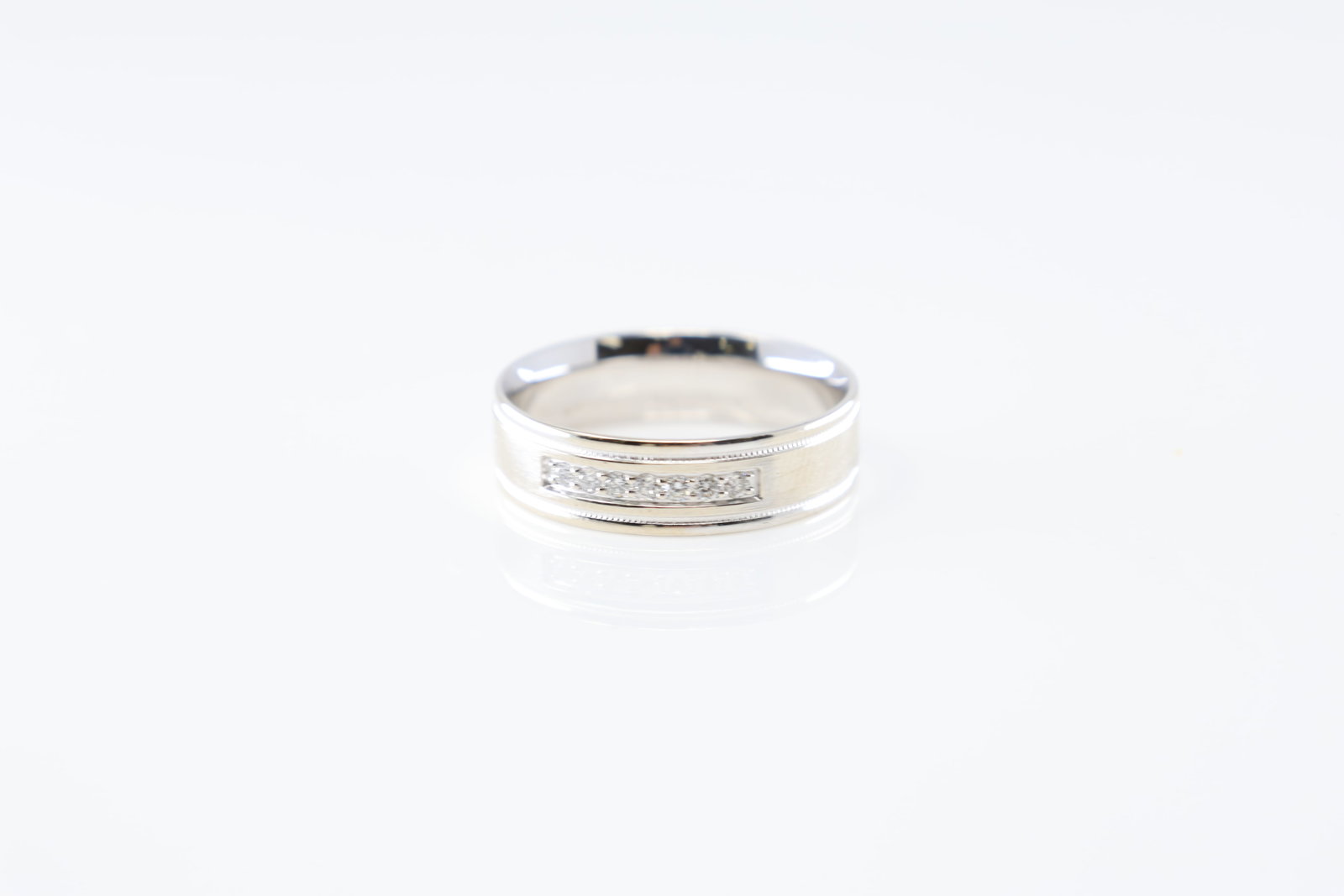 Diamond Ring 10Kt. - 3