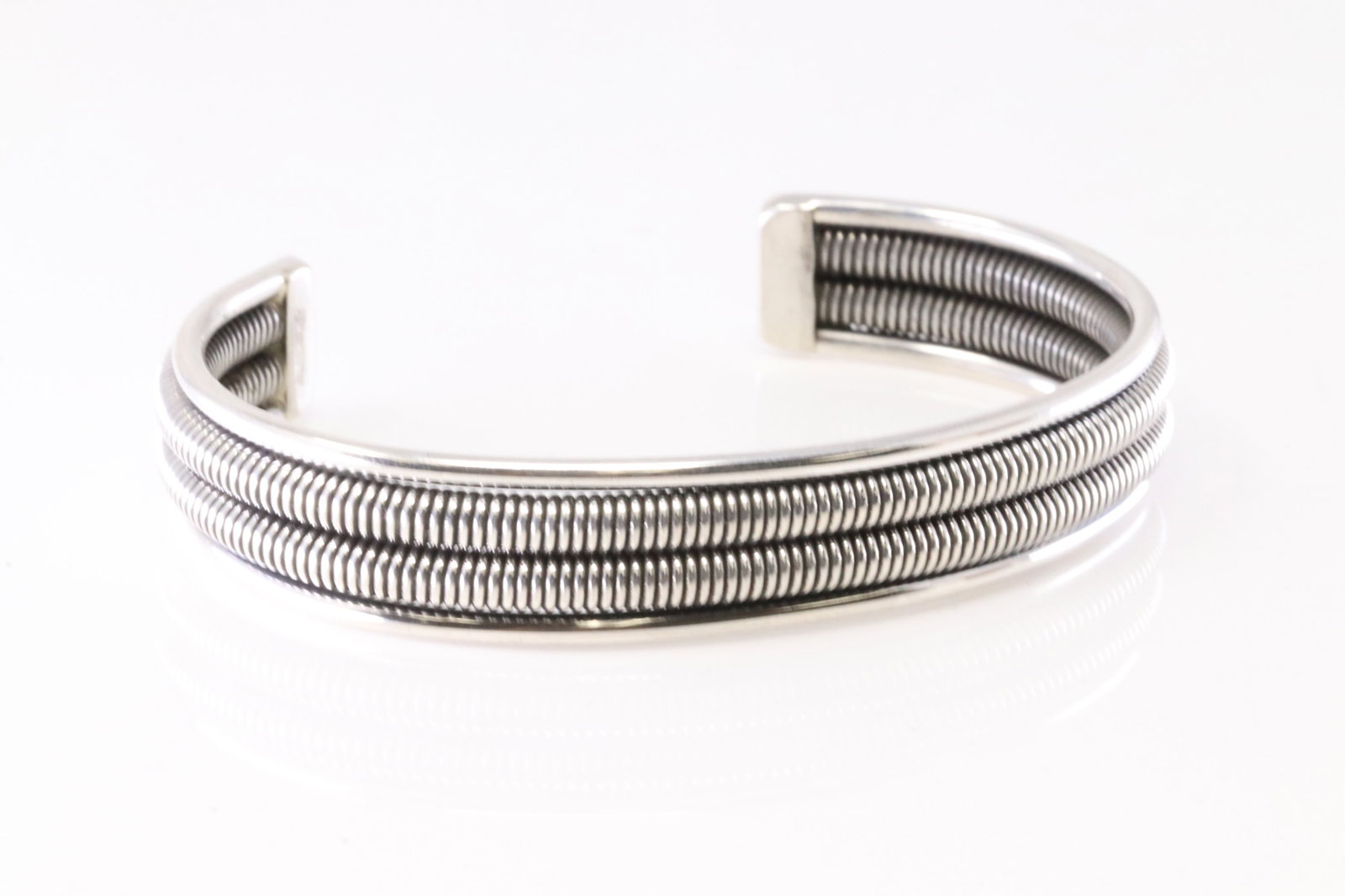 America Sterling Silver Solid Bracelet Cuff. - 3