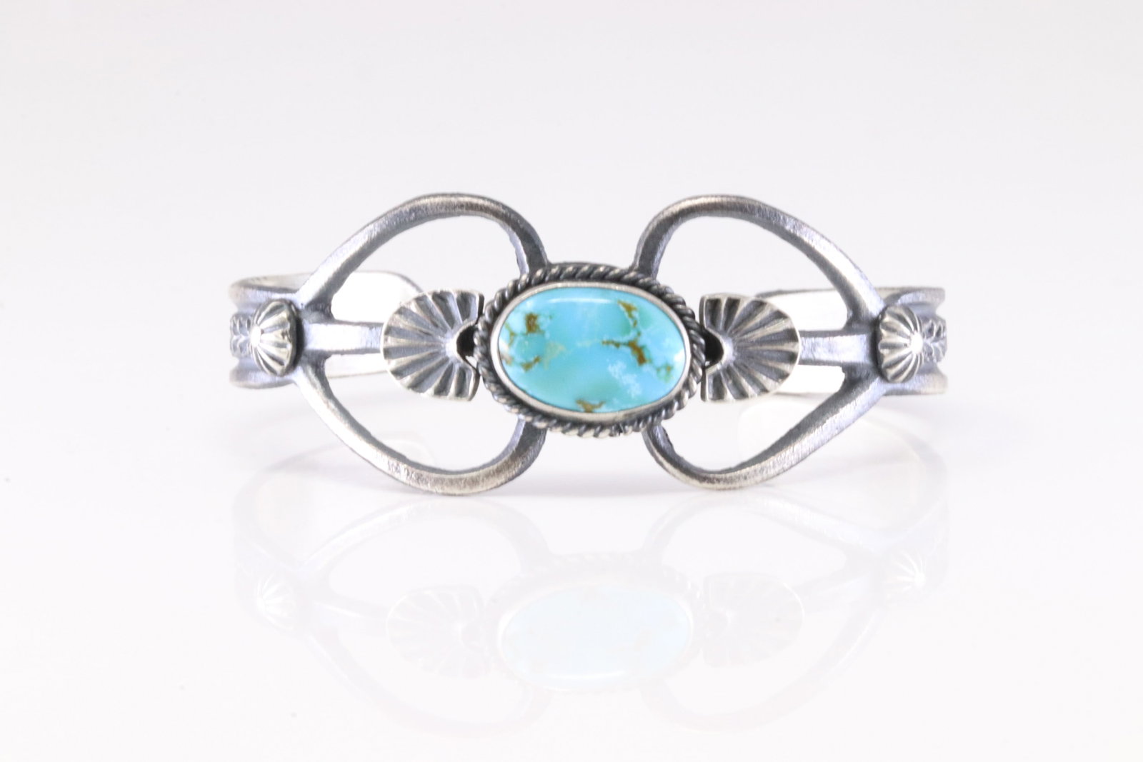 Native America Navajo Sterling Silver Kingman Turquoise Bracelet Cuff By Kevin Billah. (1 of 4)