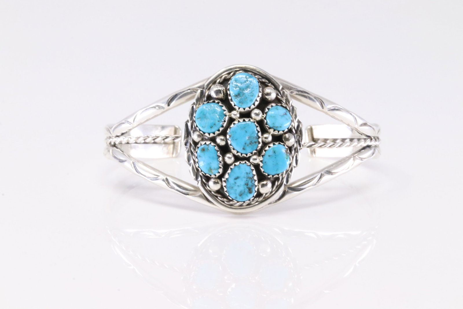 Native America Navajo Sterling Silver Turquoise Bracelet Cuff By M.Chee.: This is a Native America Navajo Sterling Silver Turquoise Bracelet Cuff By M.Chee. Stamp M Chee.