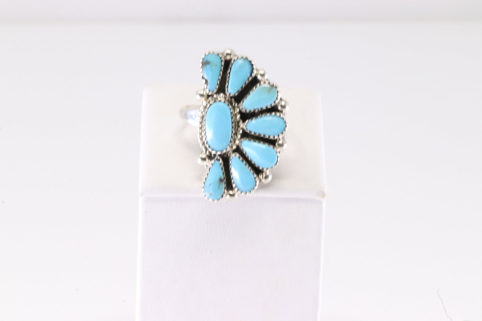Native America Zuni Sterling Silver Turquoise Ring By AJW.: This is a Native America Zuni Sterling Silver Turquoise Ring By AJW. Stamp AJW. Ring Size: 10.00.