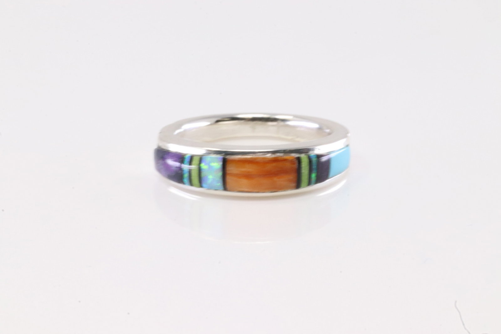 Native America Navajo Sterling Silver Multi-Color Stone Ring By AT.: This is a Native America Navajo Sterling Silver Multi-Color Stone Ring By AT. Stamp AT. Ring Size: 6.00.