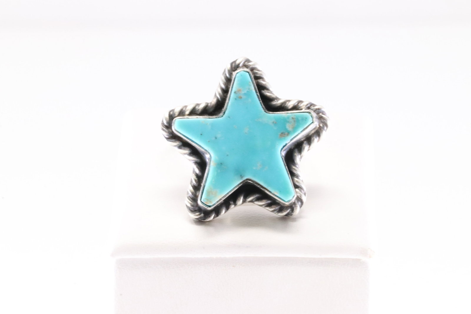 Native America Navajo Sterling Silver Turquoise Star Ring By L.C.: This is a Native America Navajo Sterling Silver Turquoise Star Ring By L.C. Ring size: 6.50.