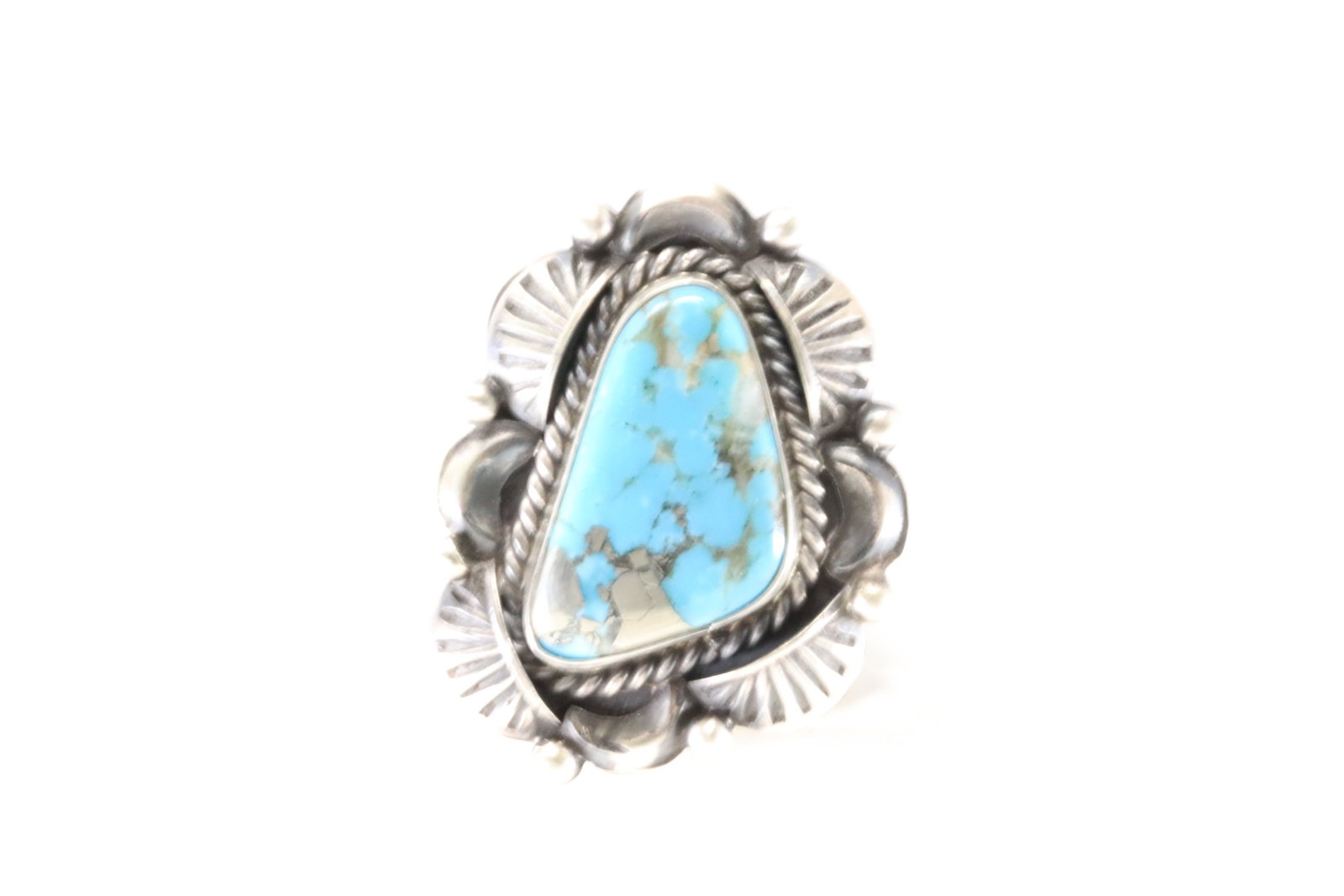 Native America Navajo Sterling Silver Turquoise Ring By L.: This is a Native America Navajo Sterling Silver Turquoise Ring By L. Ring Size: 7.50. Stamp T.L.