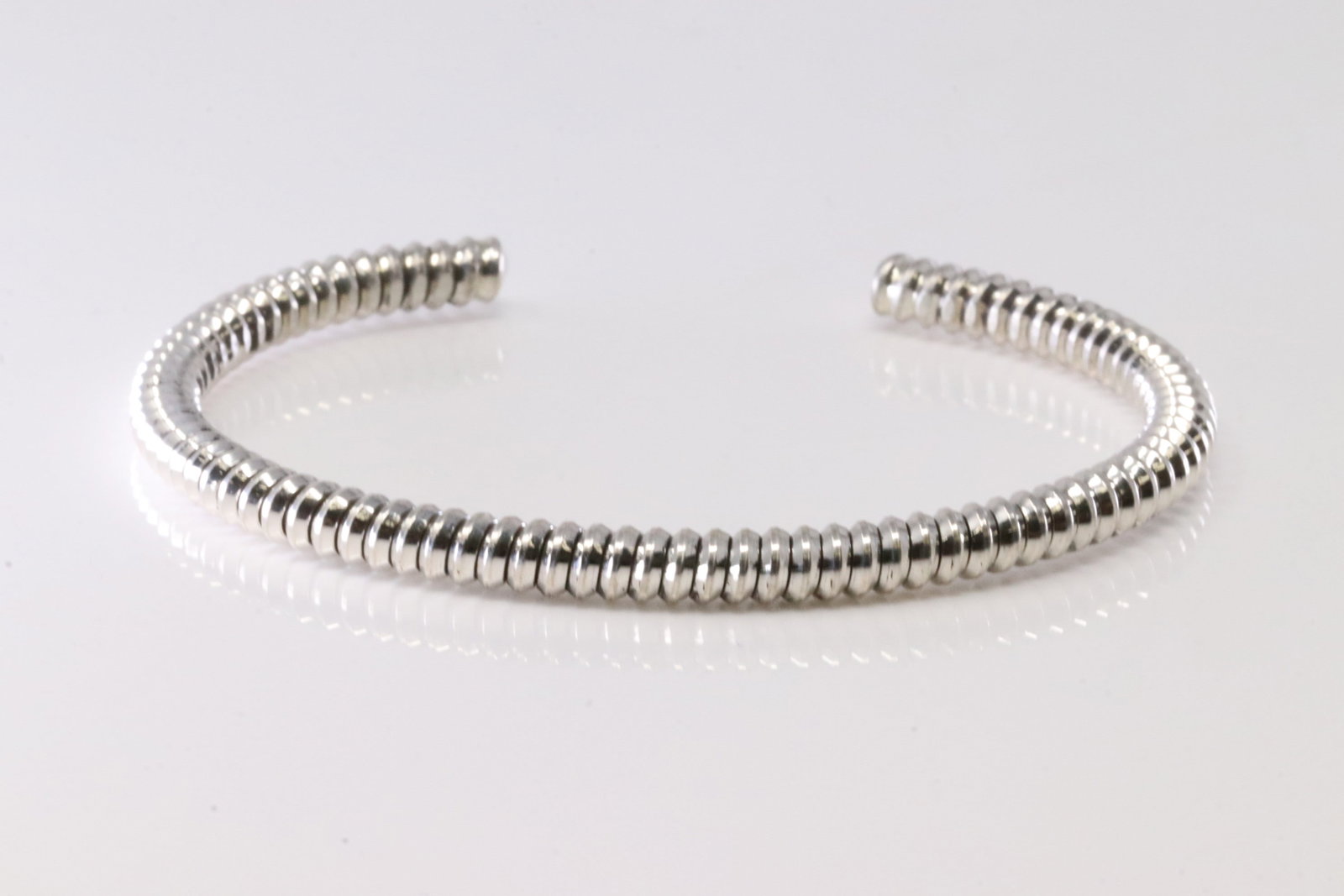 America Sterling Silver Solid Bracelet Cuff. - 2