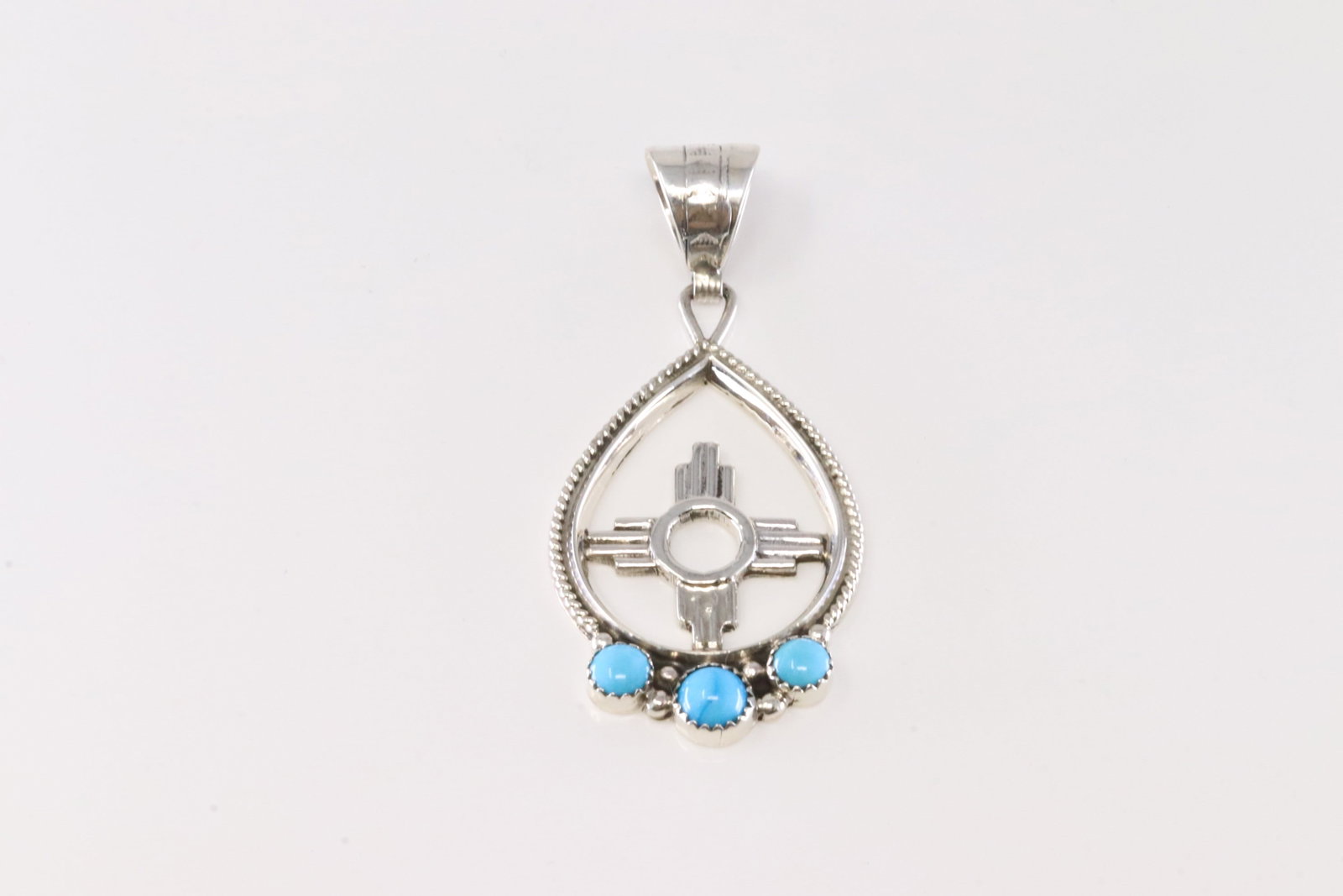 Native America Navajo Sterling Silver Turquoise Pendant By Jason Bahe.: This is a Native America Navajo Sterling Silver Turquoise Pendant By Jason Bahe. Stamp From R.B Company.