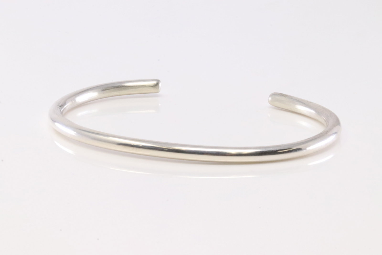 America Sterling Silver Solid Bracelet Cuff. - 2