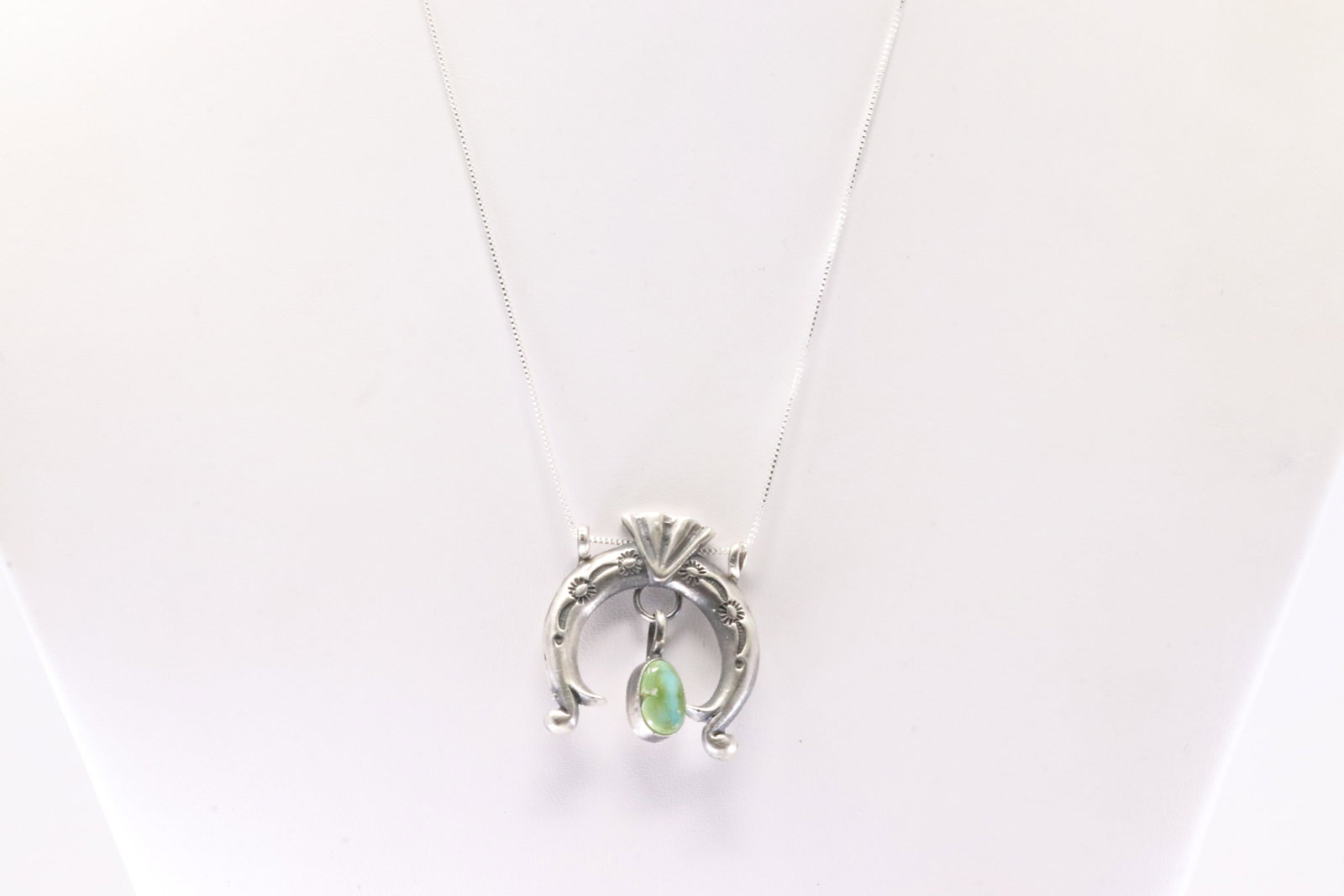 America Sterling Silver Sonora Gold Turquoise Naja Pendant With A 925 Necklace.: This is a America Sterling Silver Sonora Gold Turquoise Naja Pendant With A 925 Necklace. Necklace Length: 15.00.
