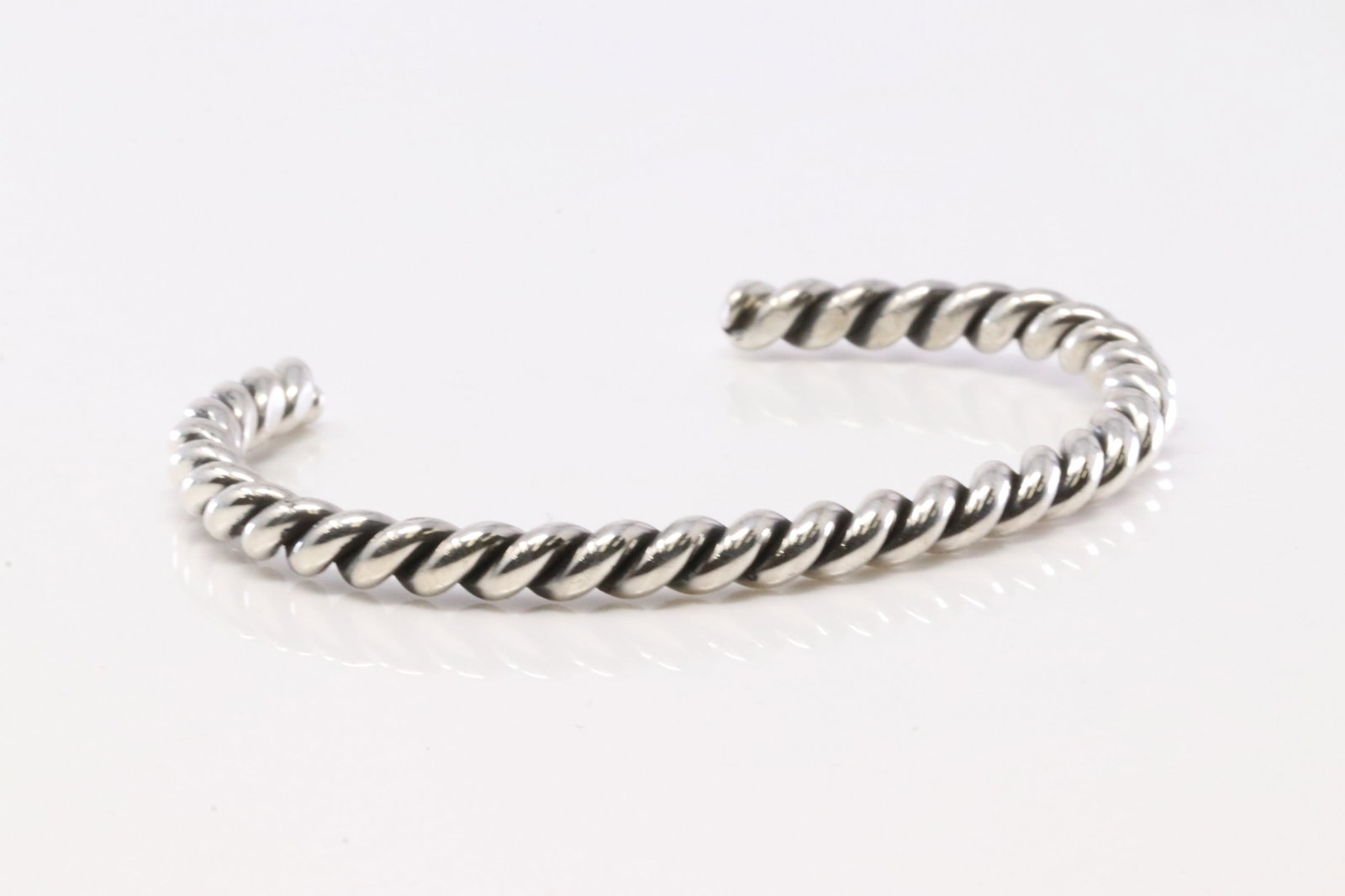 America Sterling Silver Solid Bracelet Cuff. - 3