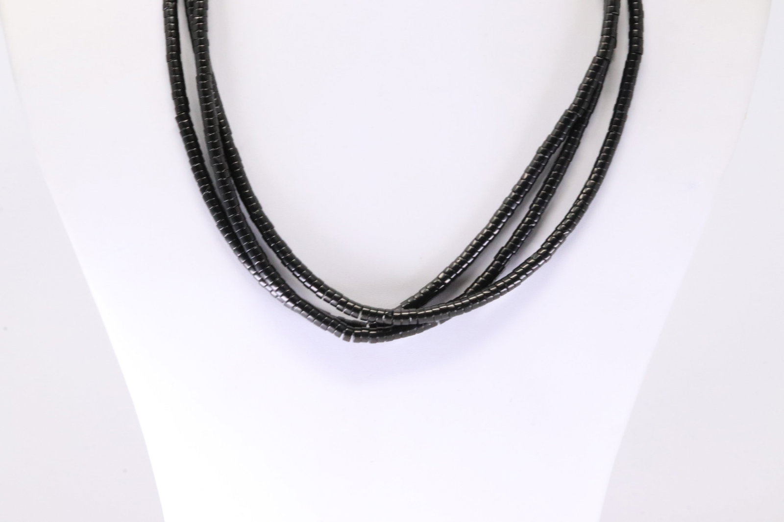 America Sterling Silver Black Onyx Triple Strand Necklace.: This is a America Sterling Silver Black Onyx Triple Strand Necklace. Necklace Length: 18.00.